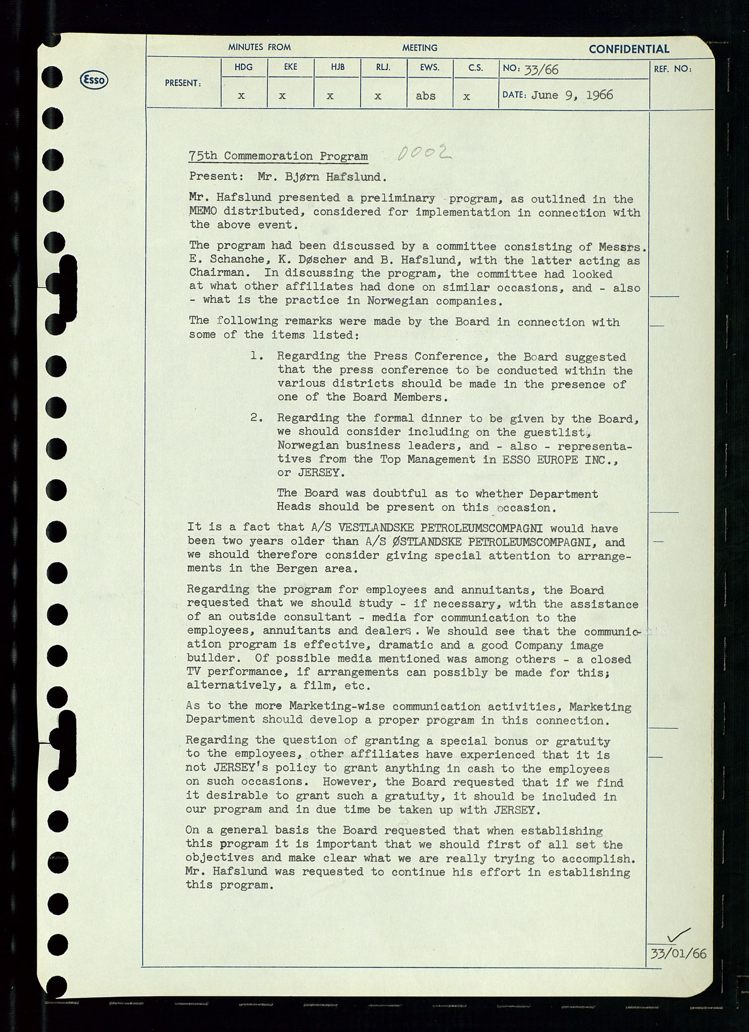 Pa 0982 - Esso Norge A/S, AV/SAST-A-100448/A/Aa/L0002/0002: Den administrerende direksjon Board minutes (styrereferater) / Den administrerende direksjon Board minutes (styrereferater), 1966, p. 72