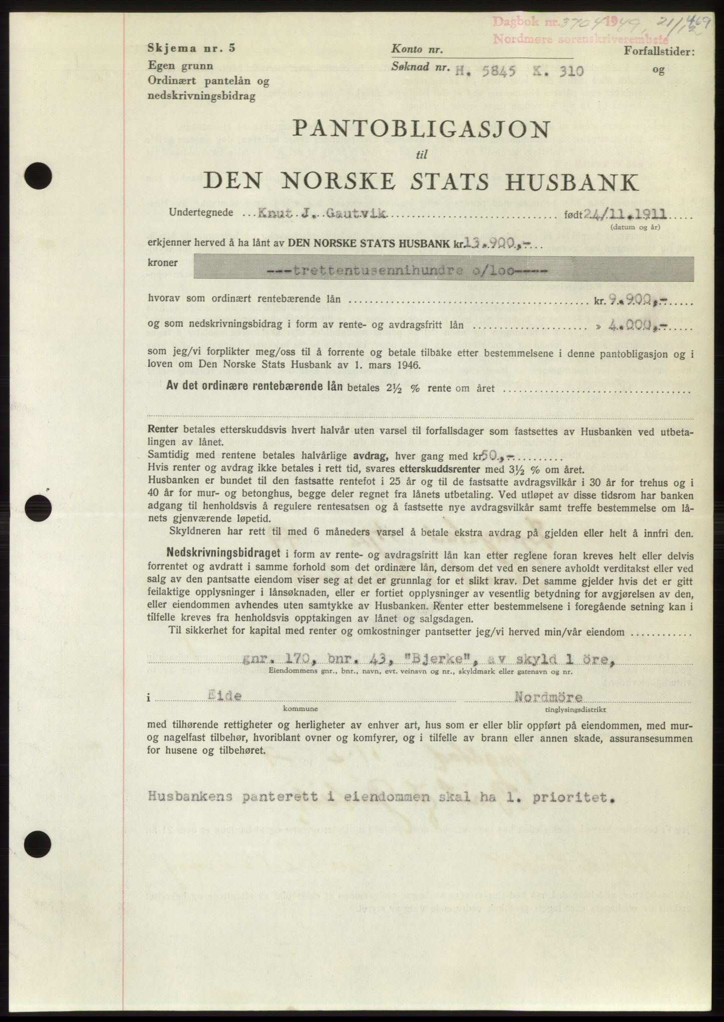 Nordmøre sorenskriveri, AV/SAT-A-4132/1/2/2Ca: Mortgage book no. B103, 1949-1950, Diary no: : 3704/1949