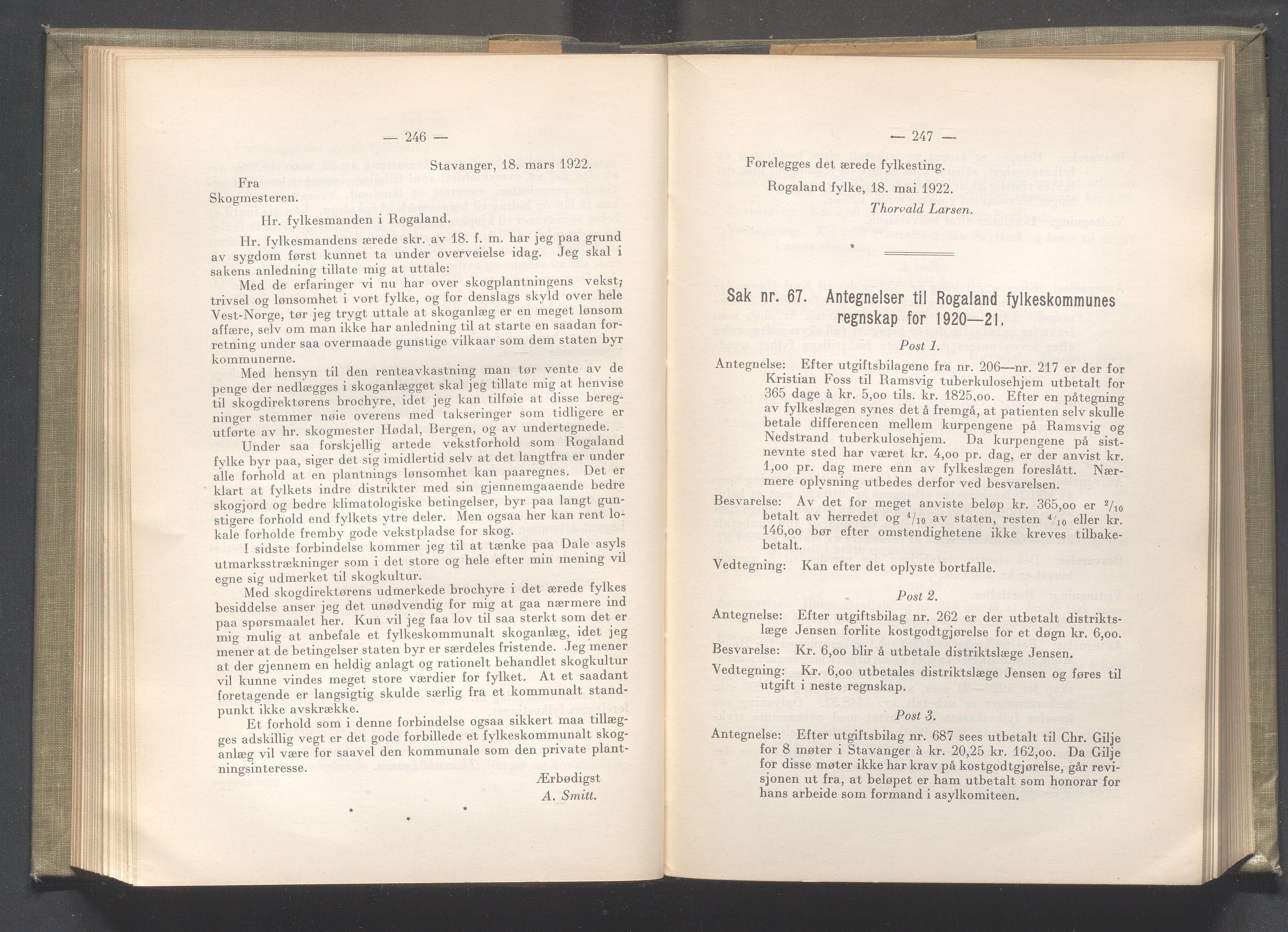 Rogaland fylkeskommune - Fylkesrådmannen , IKAR/A-900/A/Aa/Aaa/L0041: Møtebok , 1922, p. 246-247