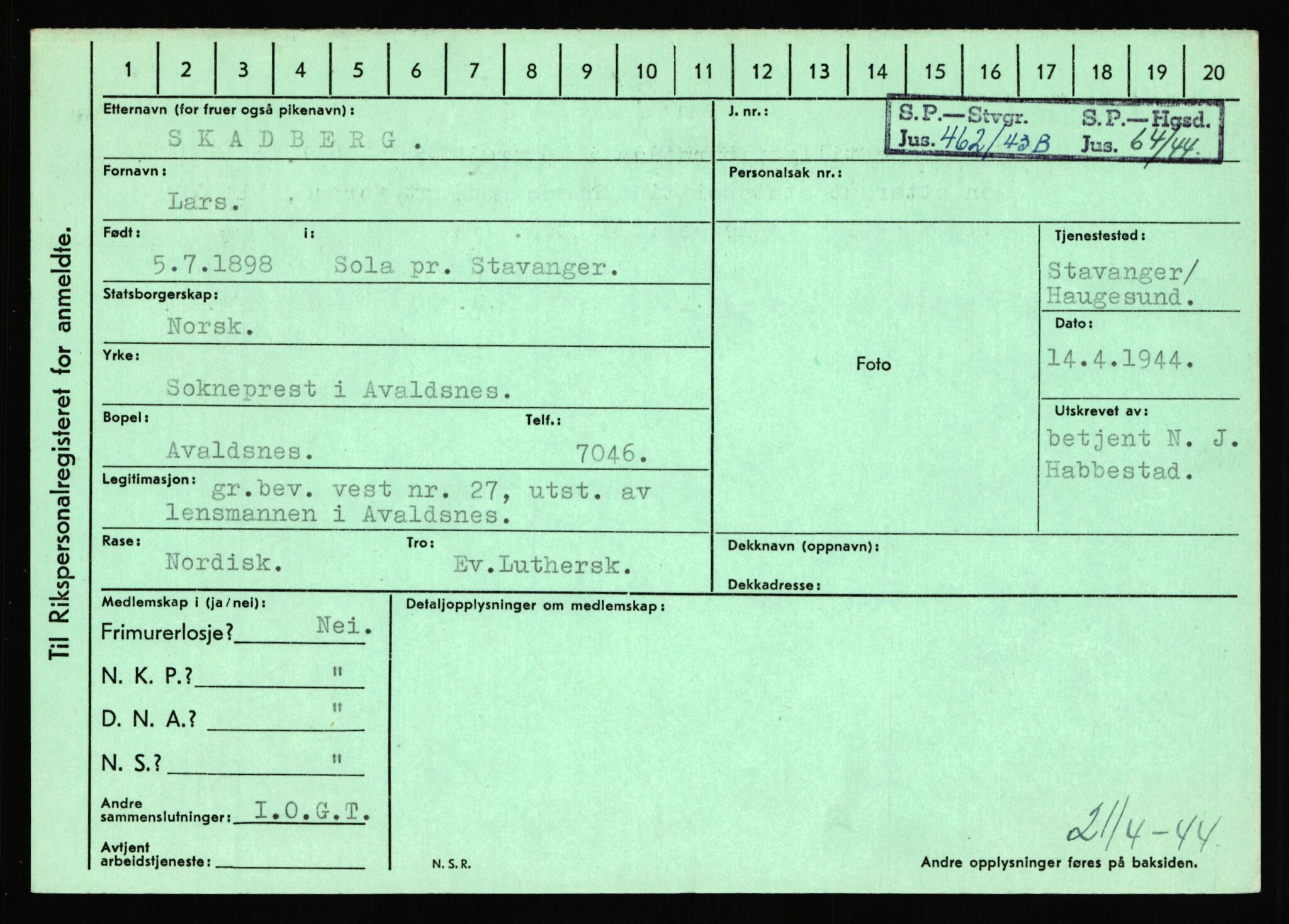 Statspolitiet - Hovedkontoret / Osloavdelingen, AV/RA-S-1329/C/Ca/L0014: Seterlien - Svartås, 1943-1945, p. 644