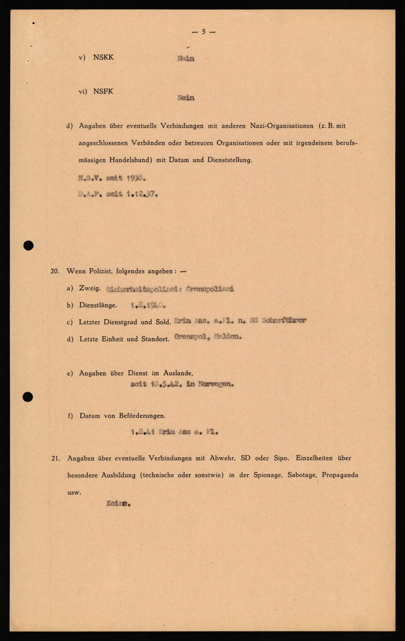 Forsvaret, Forsvarets overkommando II, AV/RA-RAFA-3915/D/Db/L0036: CI Questionaires. Tyske okkupasjonsstyrker i Norge. Tyskere., 1945-1946, p. 77