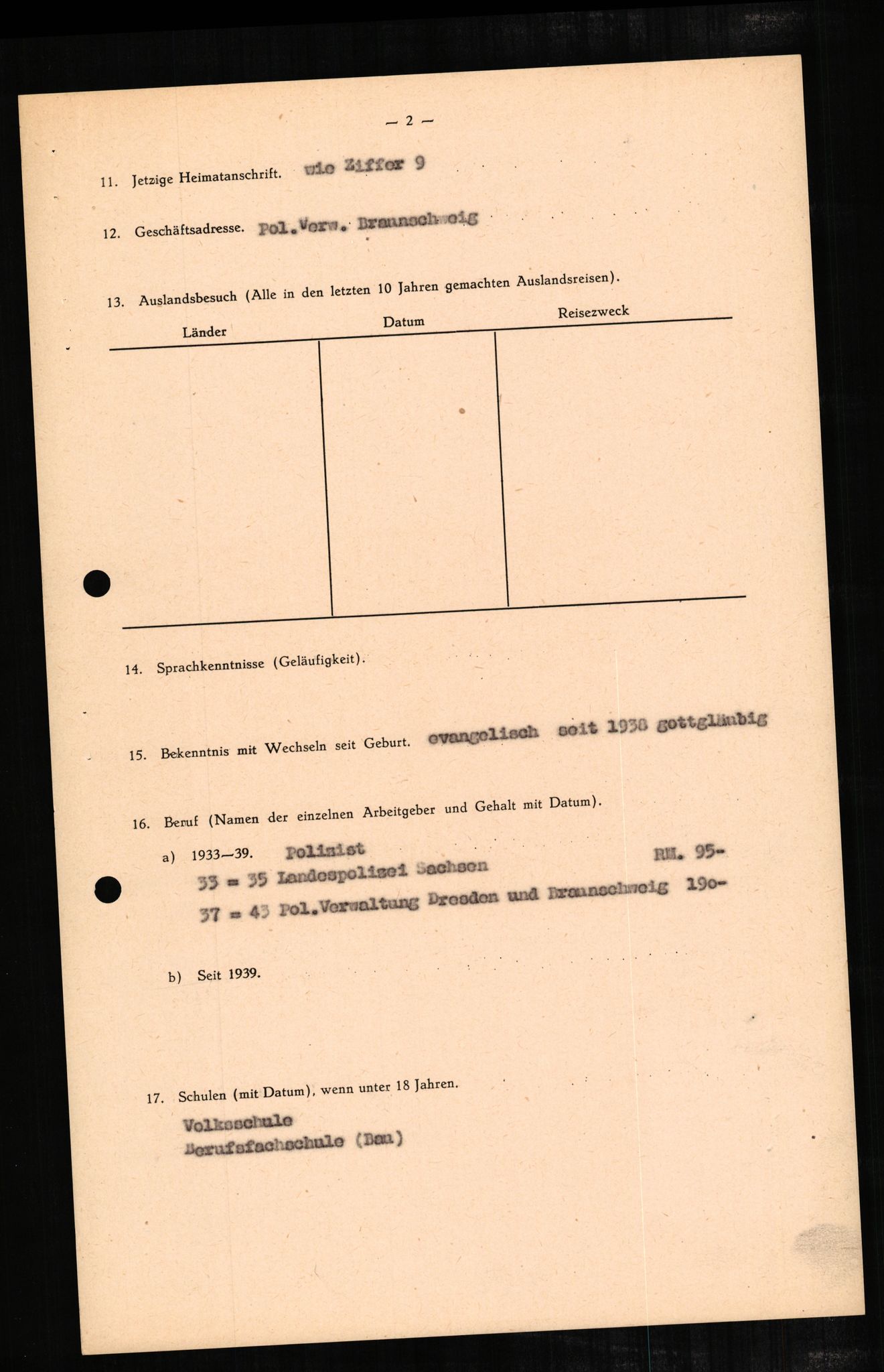 Forsvaret, Forsvarets overkommando II, AV/RA-RAFA-3915/D/Db/L0002: CI Questionaires. Tyske okkupasjonsstyrker i Norge. Tyskere., 1945-1946, p. 484