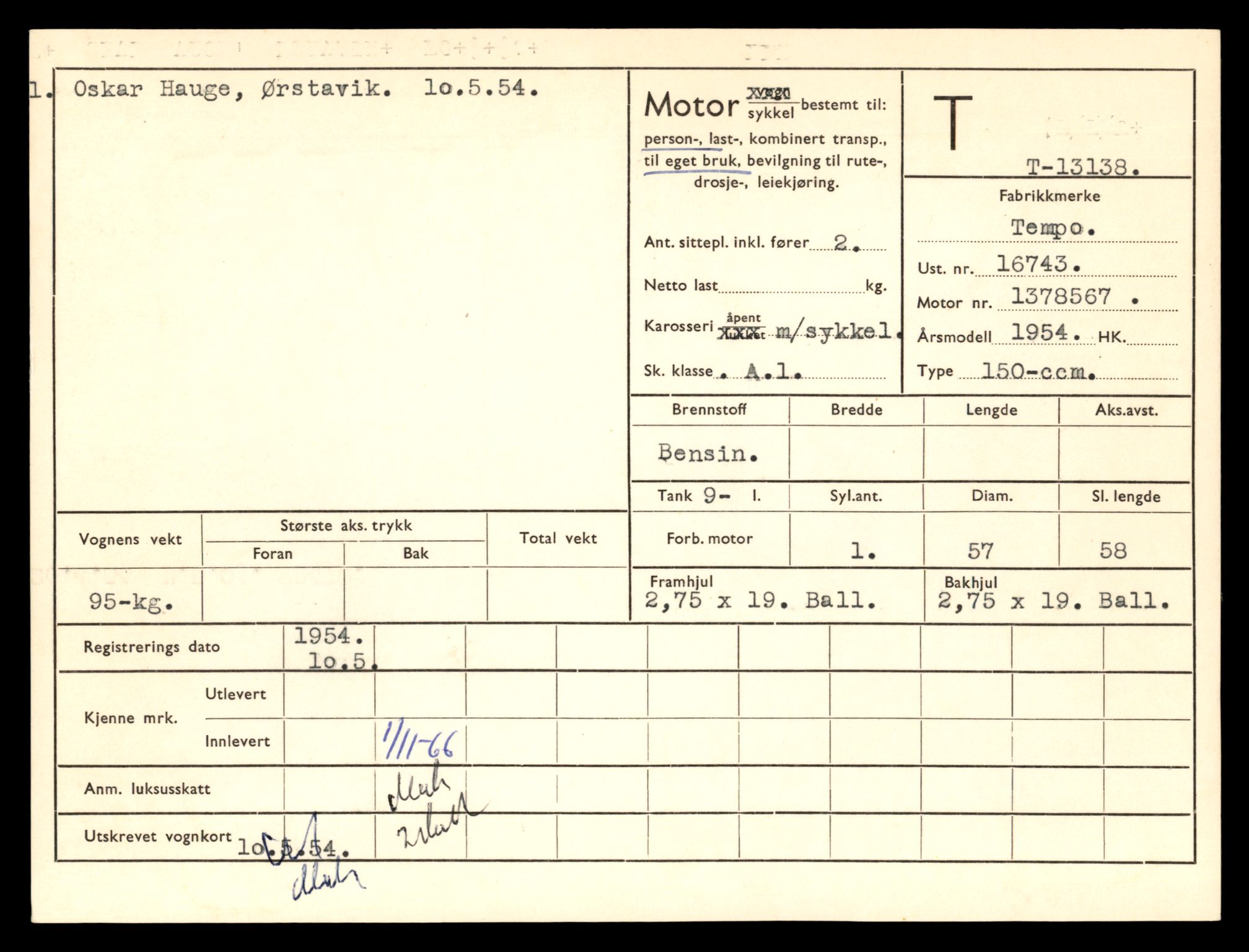 Møre og Romsdal vegkontor - Ålesund trafikkstasjon, AV/SAT-A-4099/F/Fe/L0037: Registreringskort for kjøretøy T 13031 - T 13179, 1927-1998, p. 2127