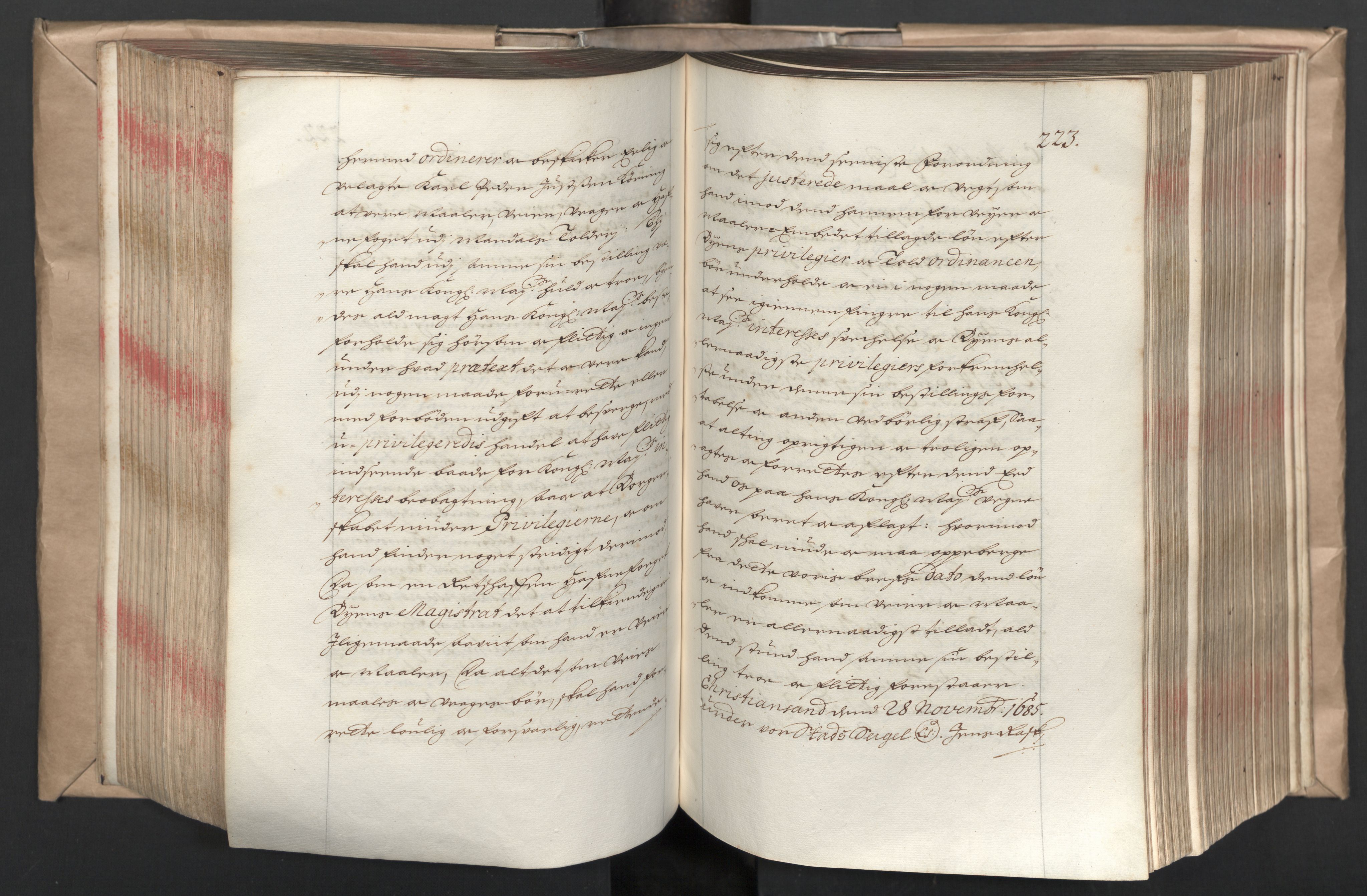 Danske Kanselli 1572-1799, AV/RA-EA-3023/F/Fc/Fca/Fcaa/L0014: Norske registre (mikrofilm), 1685-1687, p. 222b-223a