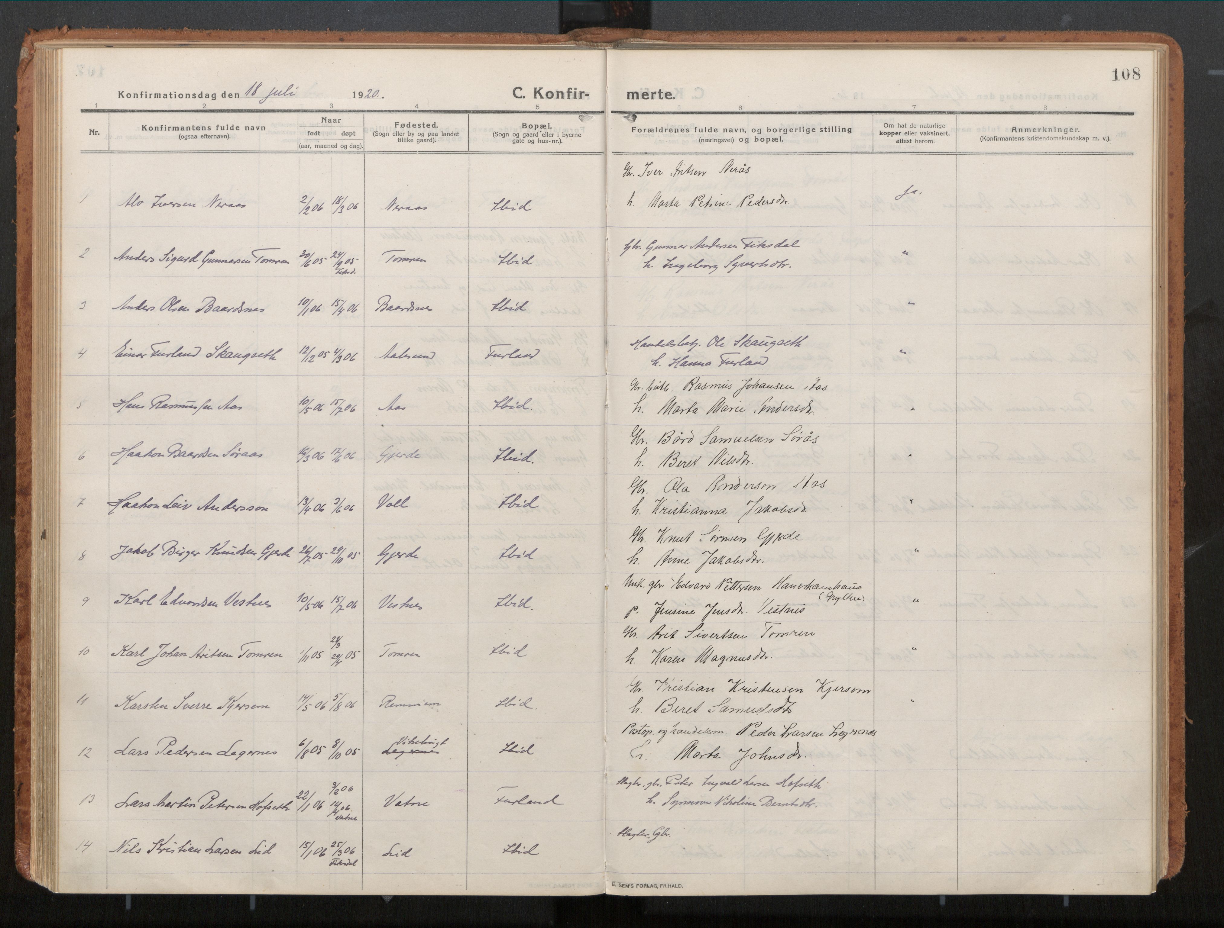 Ministerialprotokoller, klokkerbøker og fødselsregistre - Møre og Romsdal, SAT/A-1454/539/L0534a: Parish register (official) no. 539A08, 1912-1935, p. 108