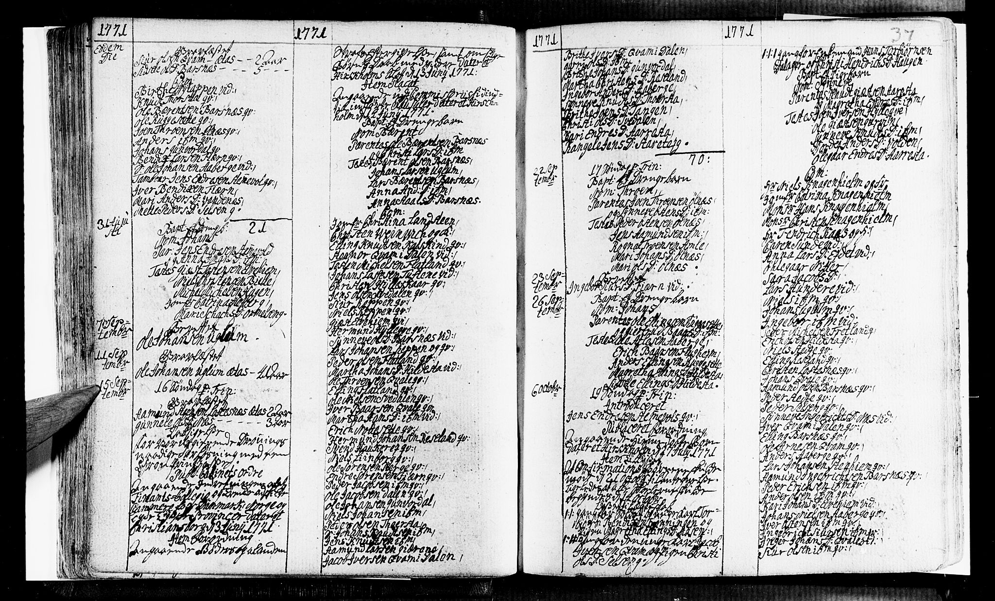 Sogndal sokneprestembete, SAB/A-81301/H/Haa/Haaa/L0005: Parish register (official) no. A 5, 1768-1782, p. 37