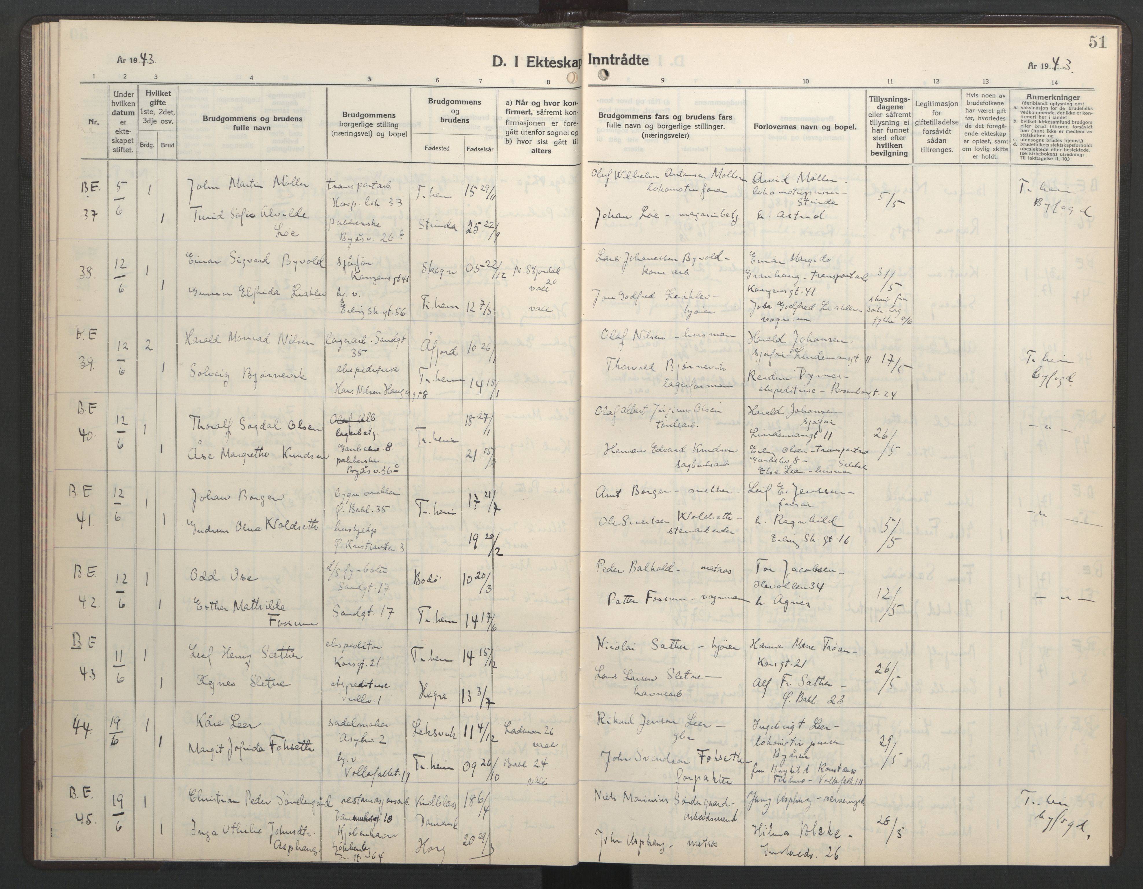 Ministerialprotokoller, klokkerbøker og fødselsregistre - Sør-Trøndelag, AV/SAT-A-1456/602/L0154: Parish register (copy) no. 602C22, 1940-1947, p. 51