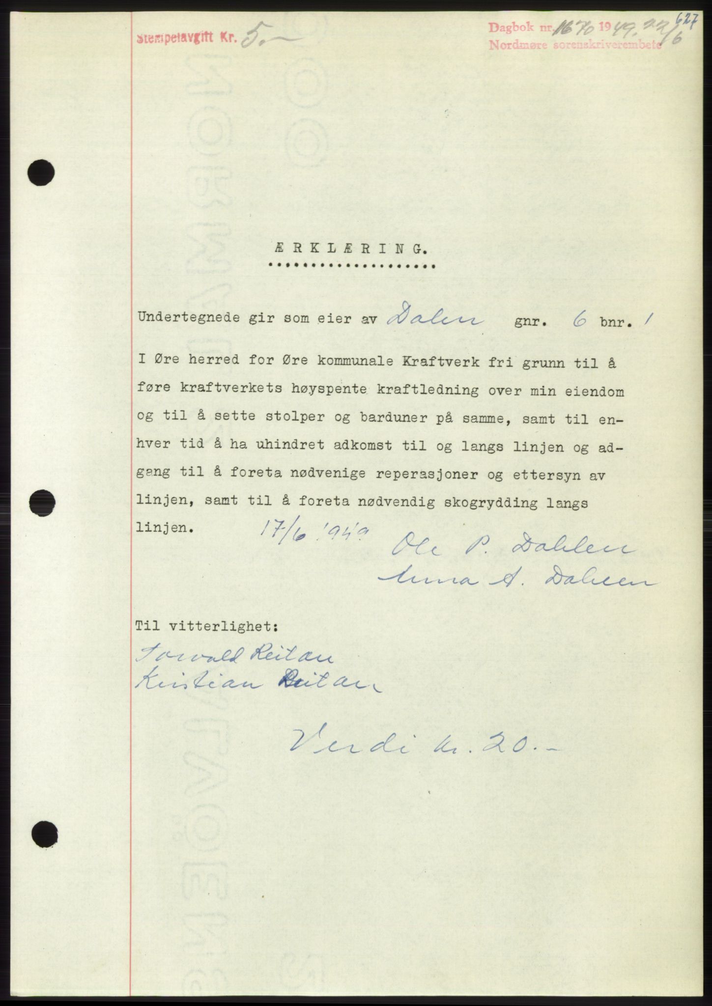 Nordmøre sorenskriveri, AV/SAT-A-4132/1/2/2Ca: Mortgage book no. B101, 1949-1949, Diary no: : 1670/1949