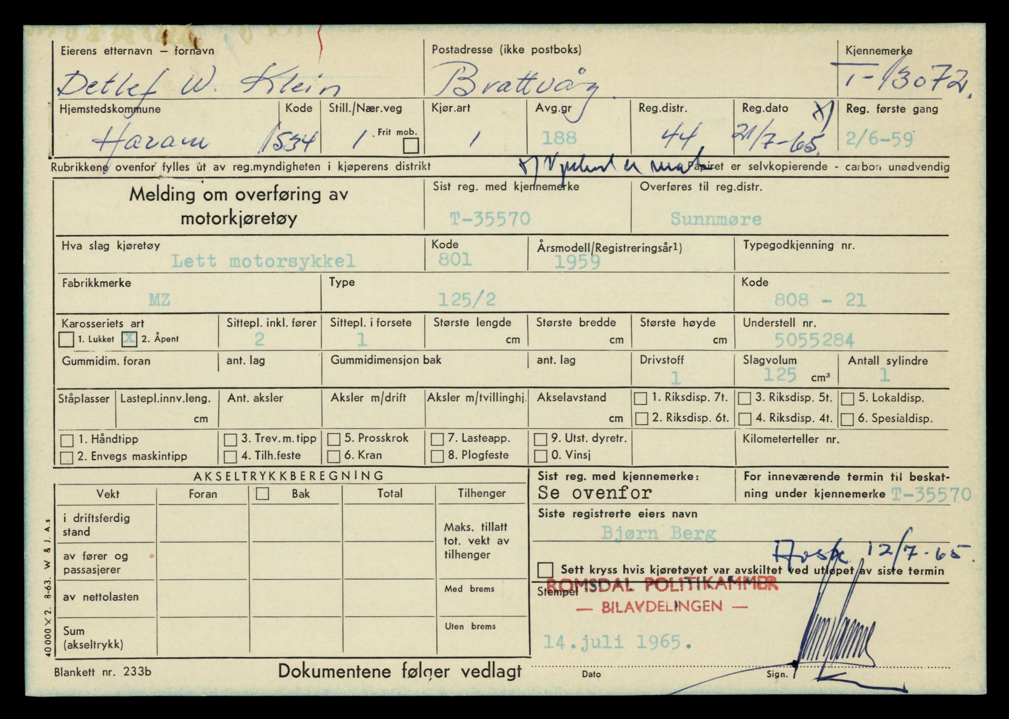 Møre og Romsdal vegkontor - Ålesund trafikkstasjon, AV/SAT-A-4099/F/Fe/L0037: Registreringskort for kjøretøy T 13031 - T 13179, 1927-1998, p. 839