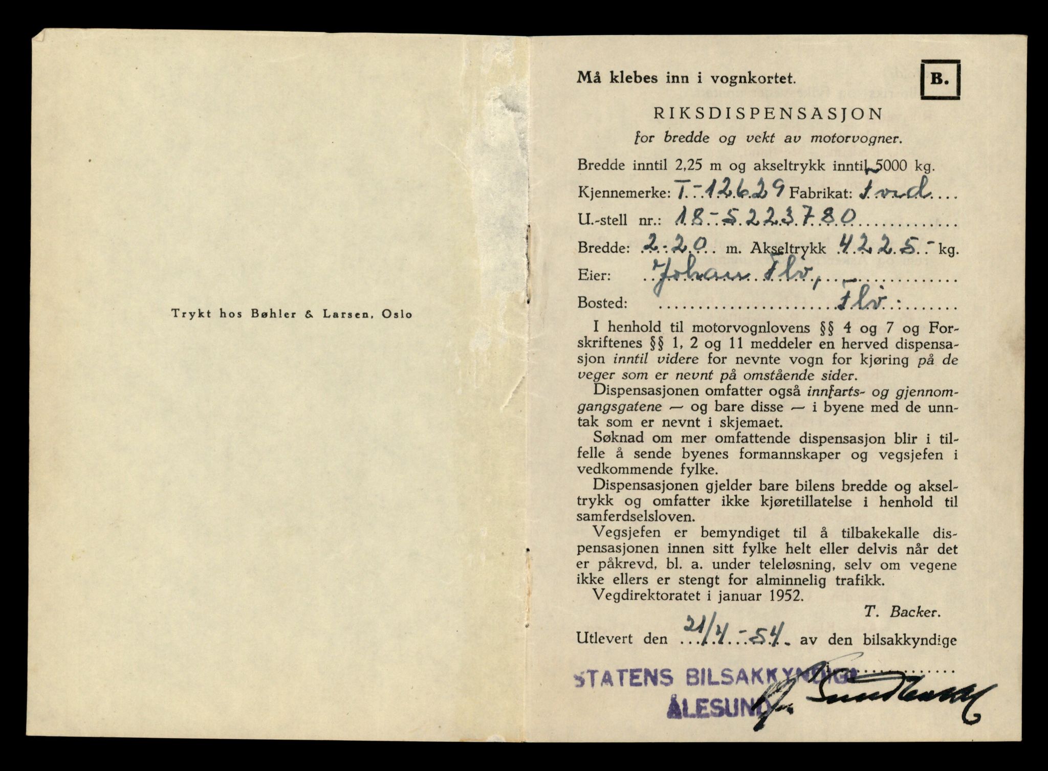 Møre og Romsdal vegkontor - Ålesund trafikkstasjon, AV/SAT-A-4099/F/Fe/L0034: Registreringskort for kjøretøy T 12500 - T 12652, 1927-1998, p. 2526