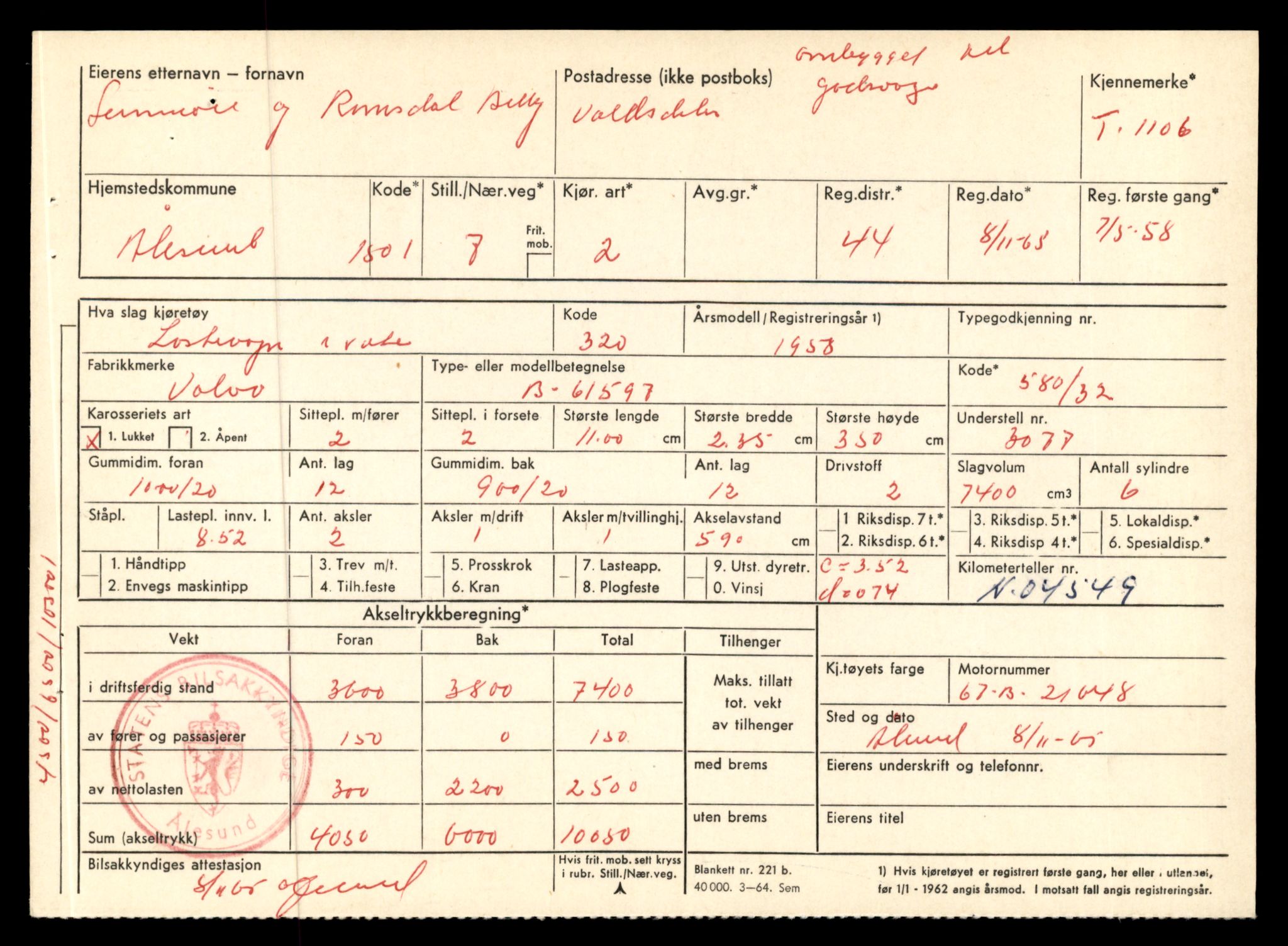 Møre og Romsdal vegkontor - Ålesund trafikkstasjon, AV/SAT-A-4099/F/Fe/L0010: Registreringskort for kjøretøy T 1050 - T 1169, 1927-1998, p. 1654