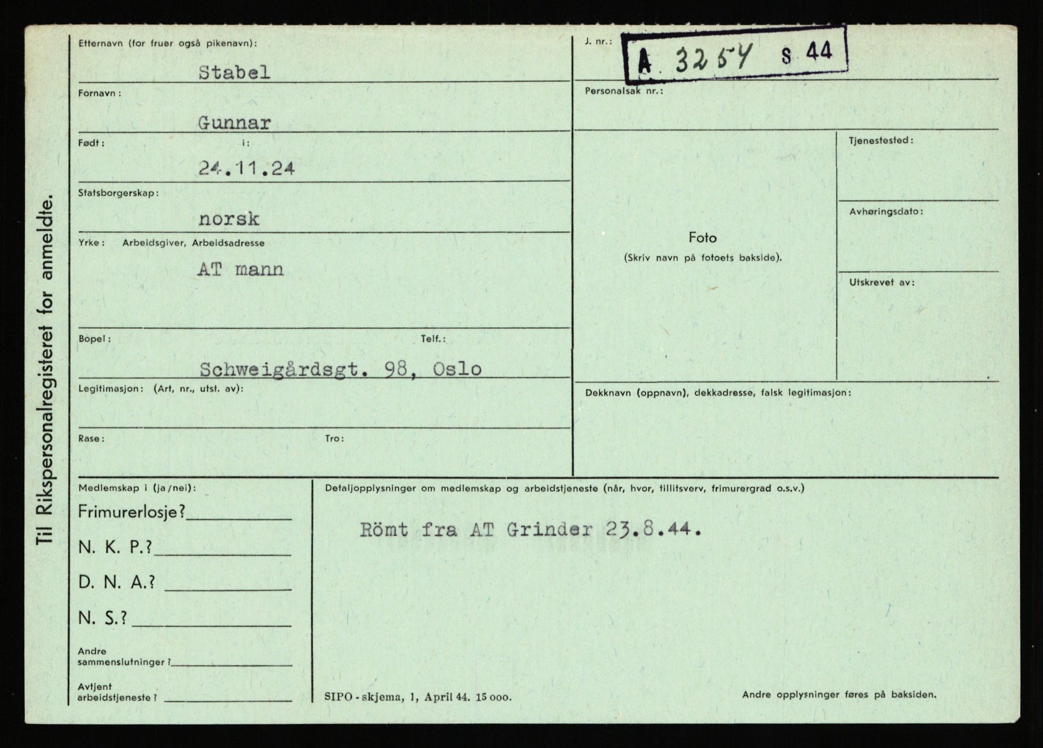 Statspolitiet - Hovedkontoret / Osloavdelingen, AV/RA-S-1329/C/Ca/L0014: Seterlien - Svartås, 1943-1945, p. 2793