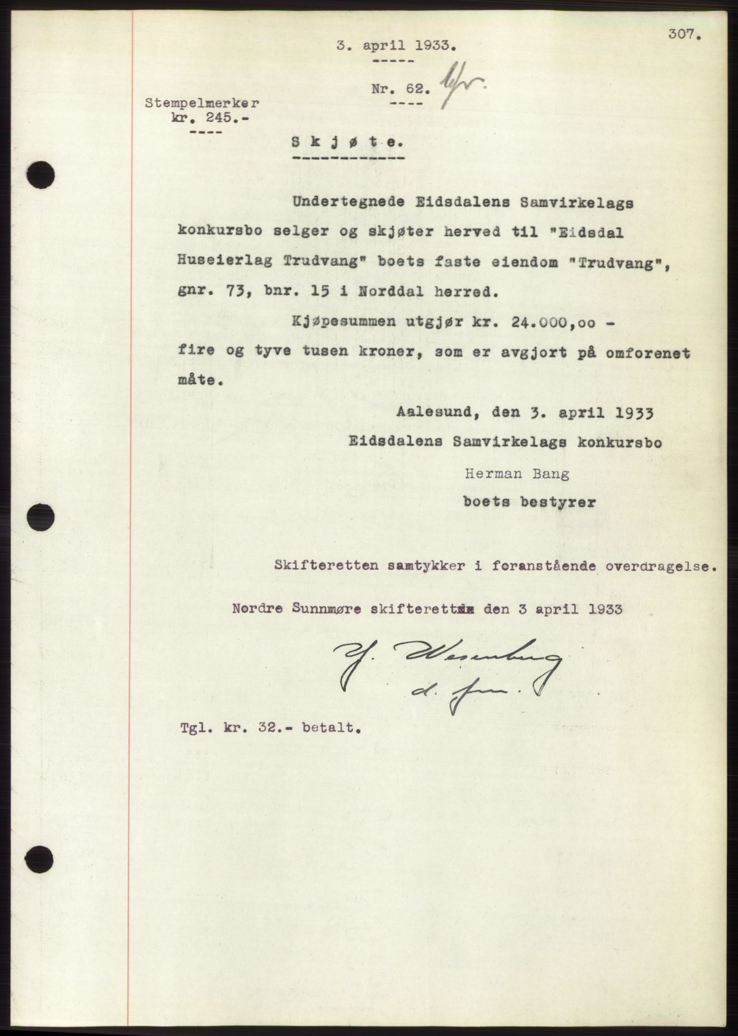 Nordre Sunnmøre sorenskriveri, AV/SAT-A-0006/1/2/2C/2Ca/L0052: Mortgage book no. 52, 1933-1933, Deed date: 03.04.1933