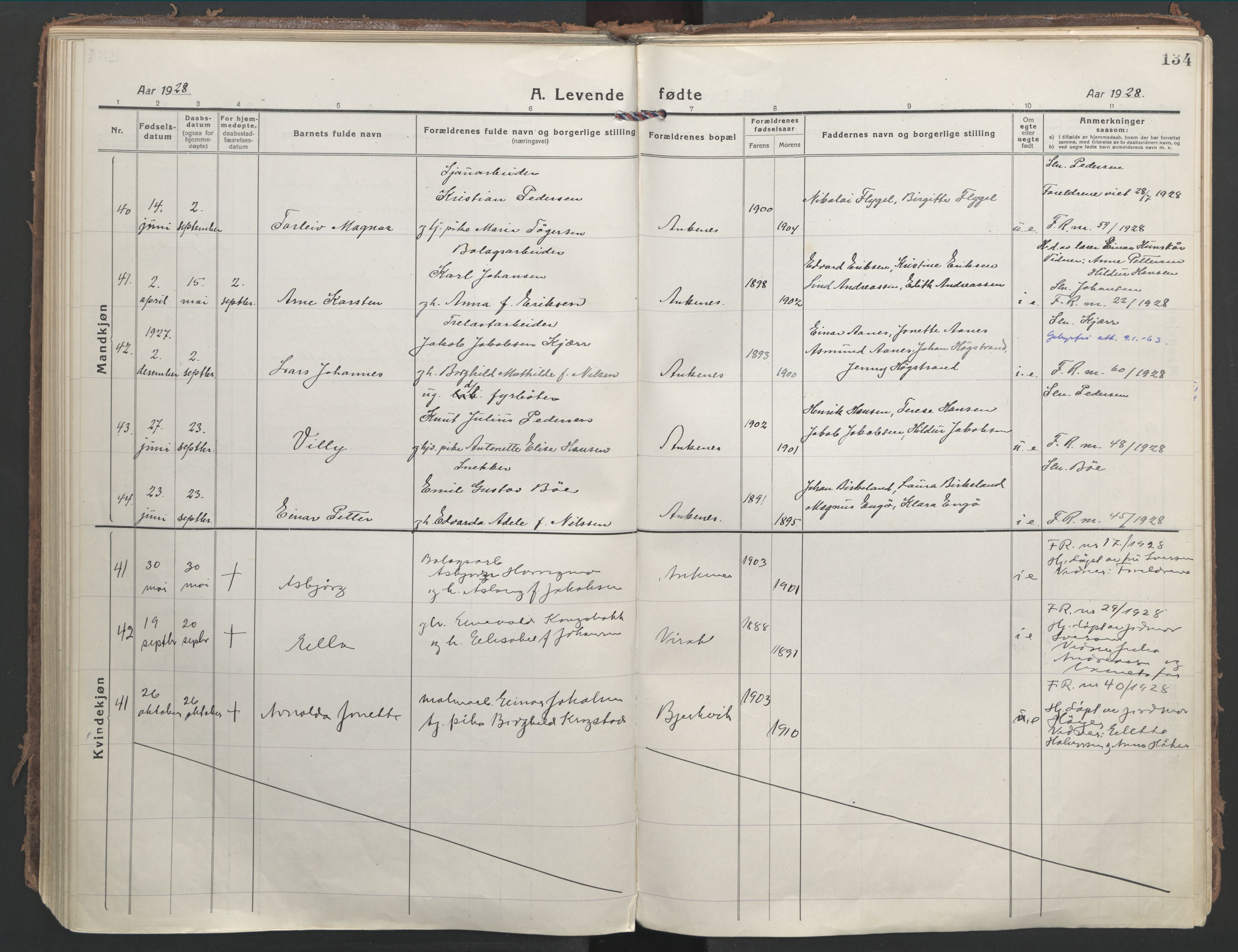 Ministerialprotokoller, klokkerbøker og fødselsregistre - Nordland, AV/SAT-A-1459/866/L0945: Parish register (official) no. 866A08, 1917-1935, p. 134