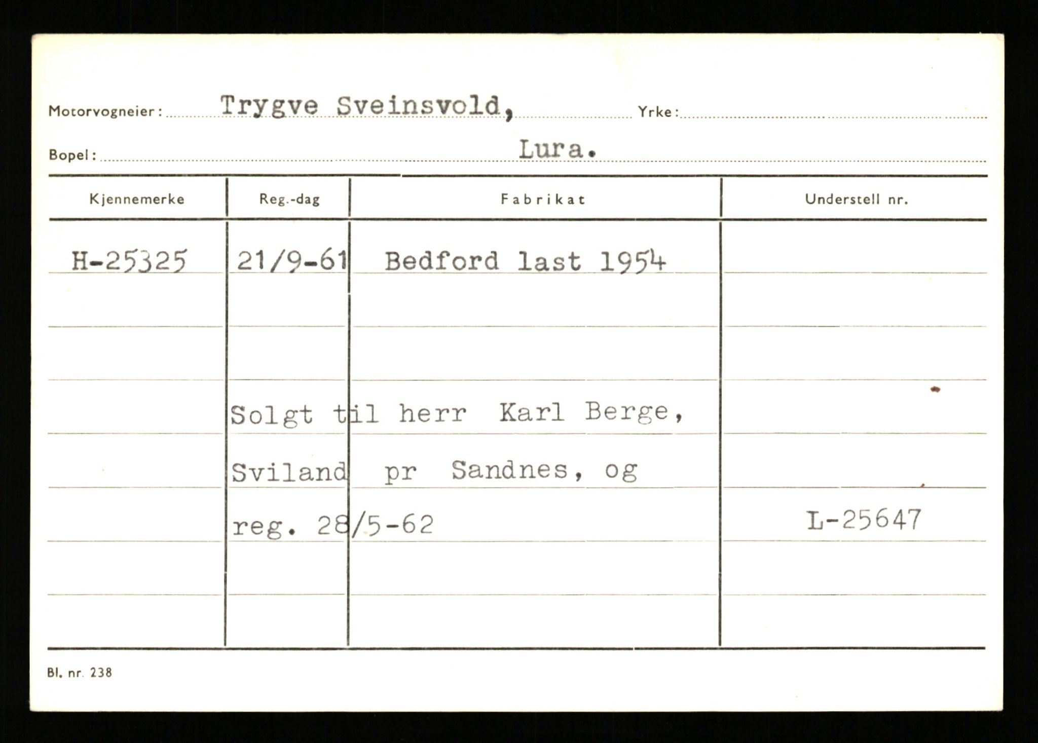 Stavanger trafikkstasjon, AV/SAST-A-101942/0/G/L0005: Registreringsnummer: 23000 - 34245, 1930-1971, p. 723