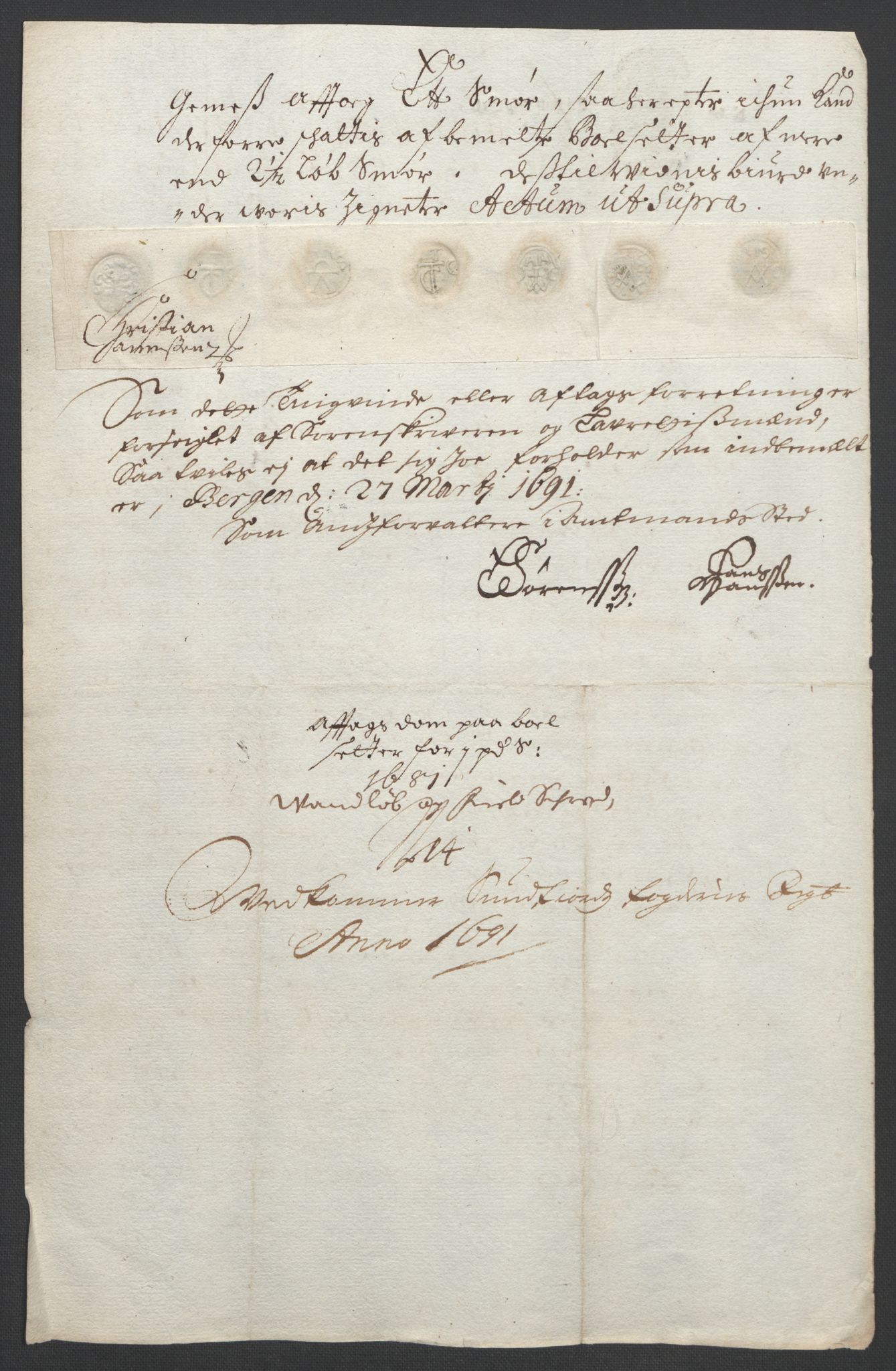 Rentekammeret inntil 1814, Reviderte regnskaper, Fogderegnskap, AV/RA-EA-4092/R53/L3420: Fogderegnskap Sunn- og Nordfjord, 1691-1692, p. 125