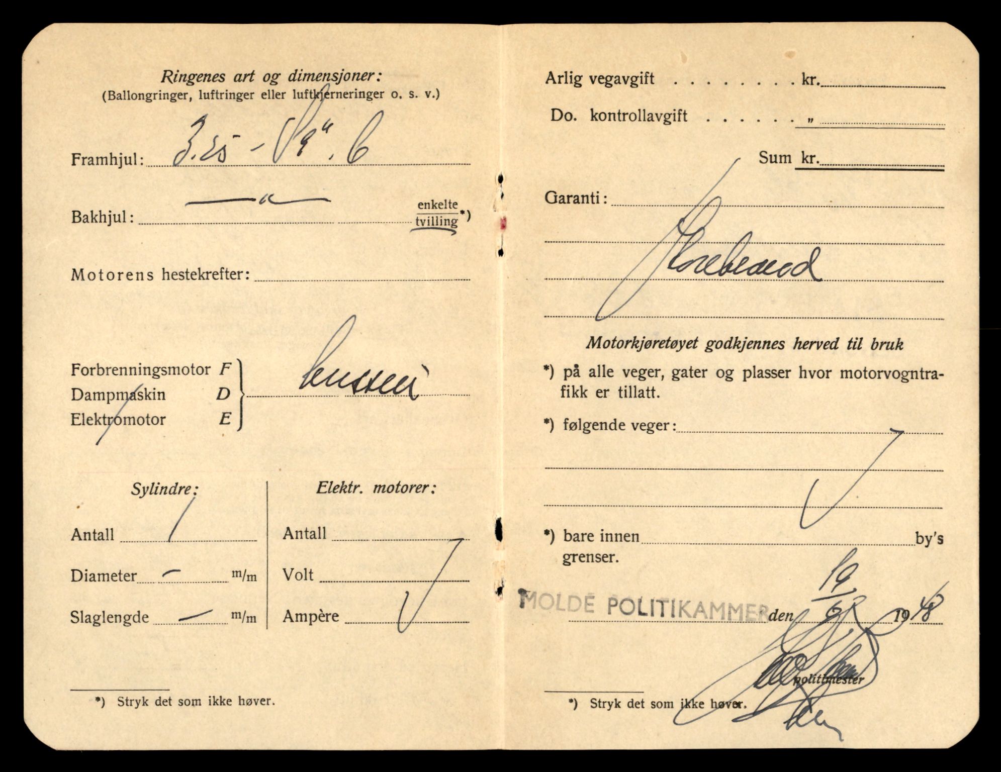 Møre og Romsdal vegkontor - Ålesund trafikkstasjon, AV/SAT-A-4099/F/Fe/L0032: Registreringskort for kjøretøy T 11997 - T 12149, 1927-1998, p. 596