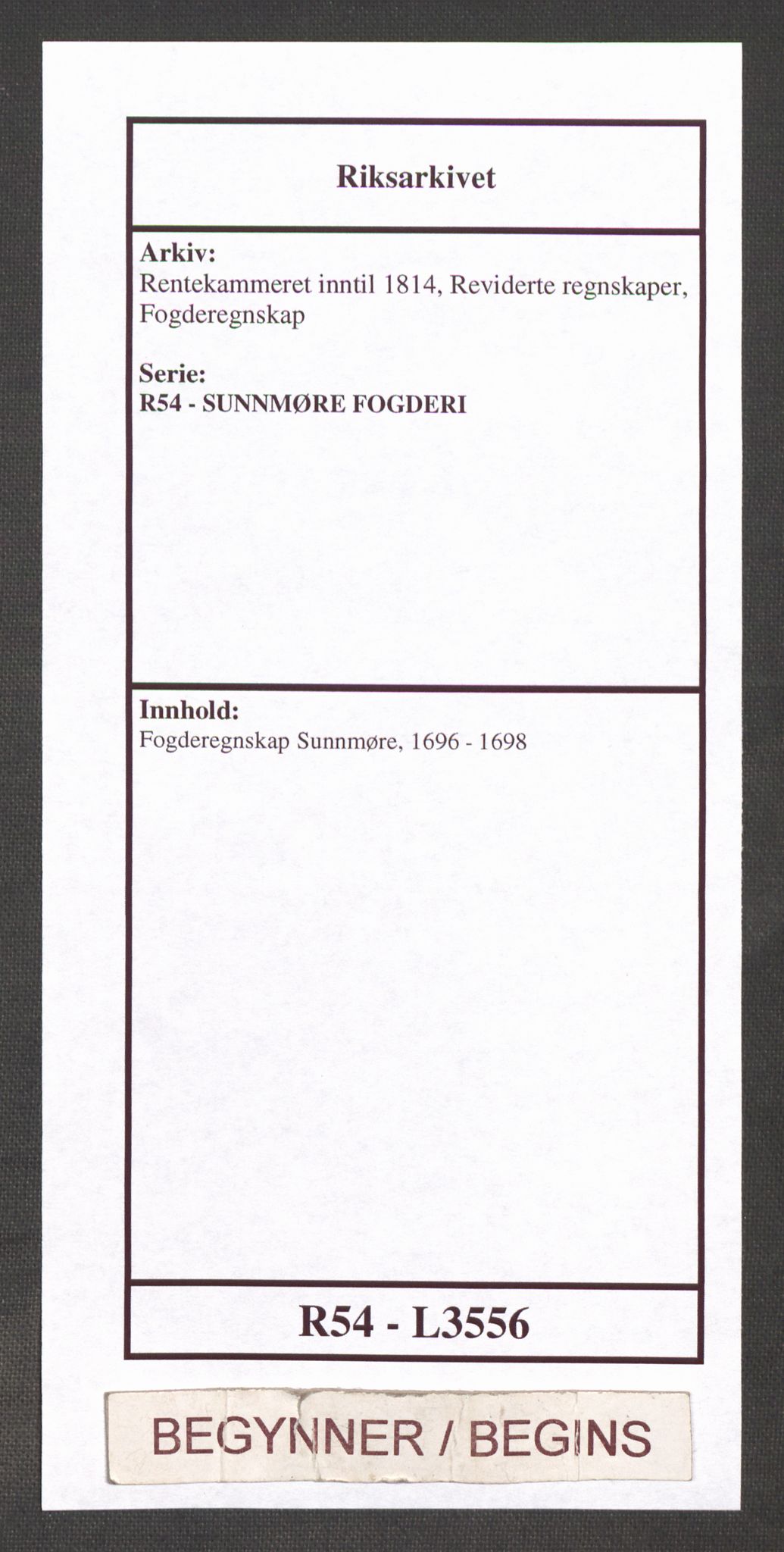 Rentekammeret inntil 1814, Reviderte regnskaper, Fogderegnskap, AV/RA-EA-4092/R54/L3556: Fogderegnskap Sunnmøre, 1696-1698, p. 1