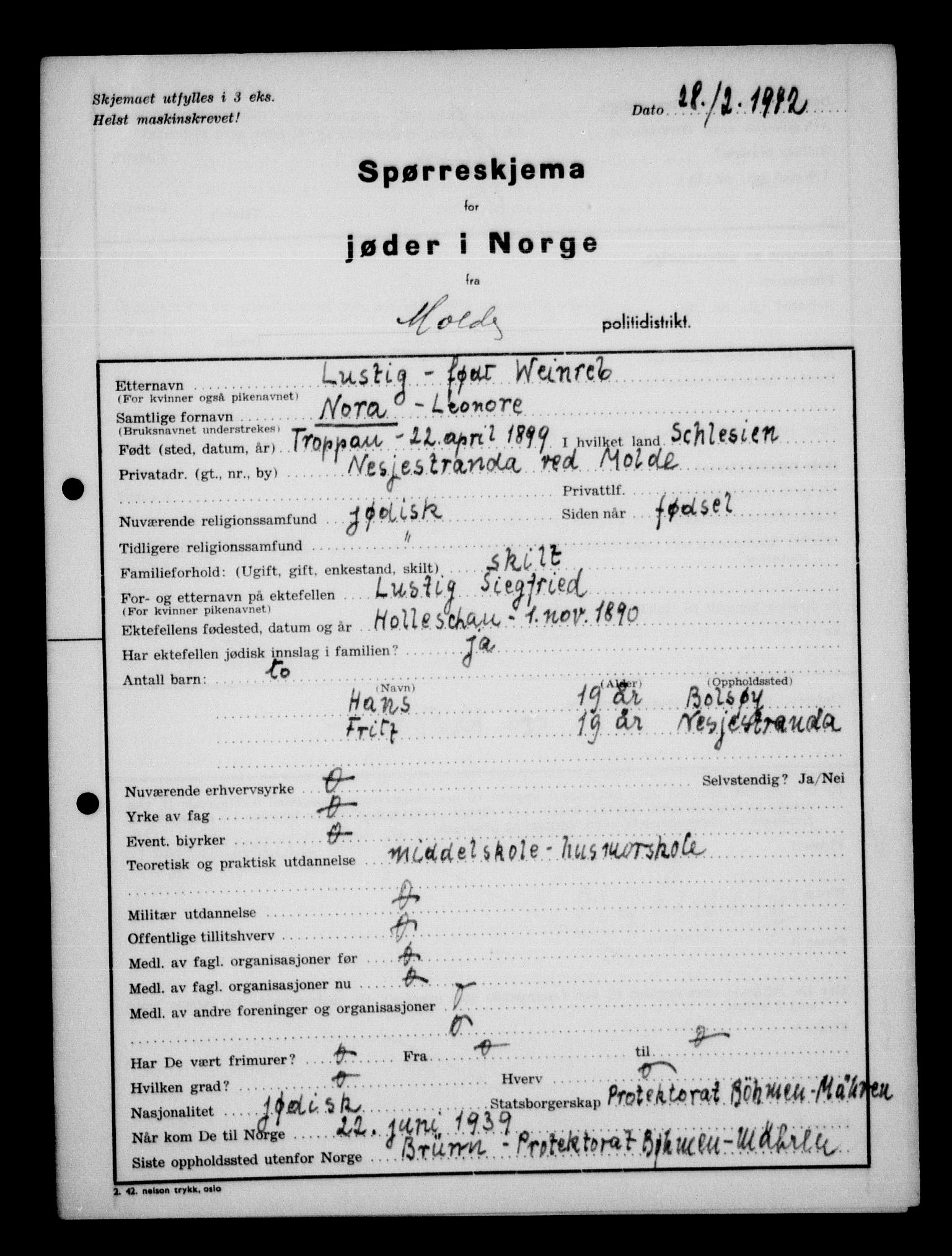 Statspolitiet - Hovedkontoret / Osloavdelingen, AV/RA-S-1329/G/Ga/L0012: Spørreskjema for jøder i Norge. 1: Aker 114- 207 (Levinson-Wozak) og 656 (Salomon). 2: Arendal-Hordaland. 3: Horten-Romerike.  , 1942, p. 759