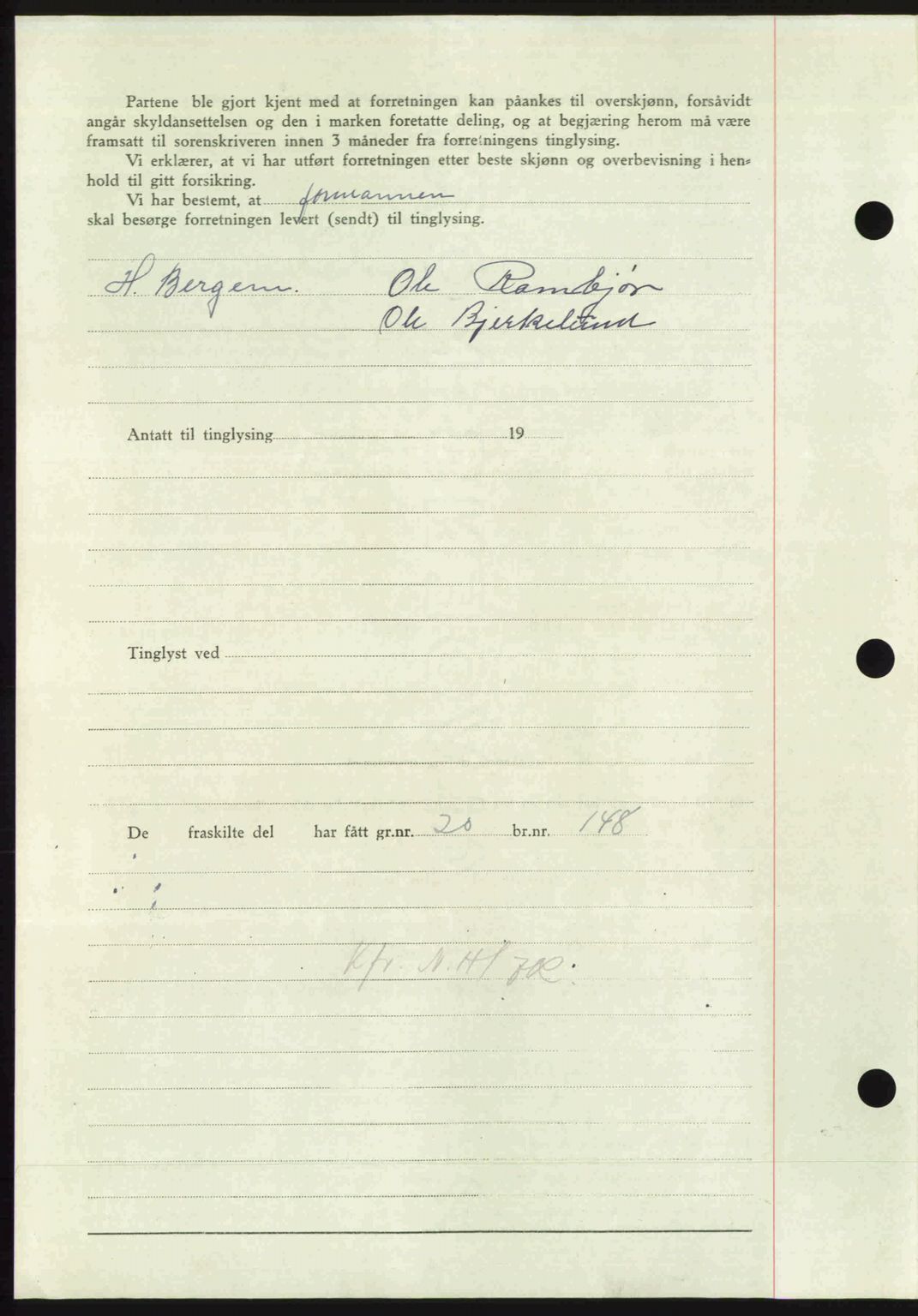 Nordmøre sorenskriveri, AV/SAT-A-4132/1/2/2Ca: Mortgage book no. A101, 1946-1946, Diary no: : 886/1946