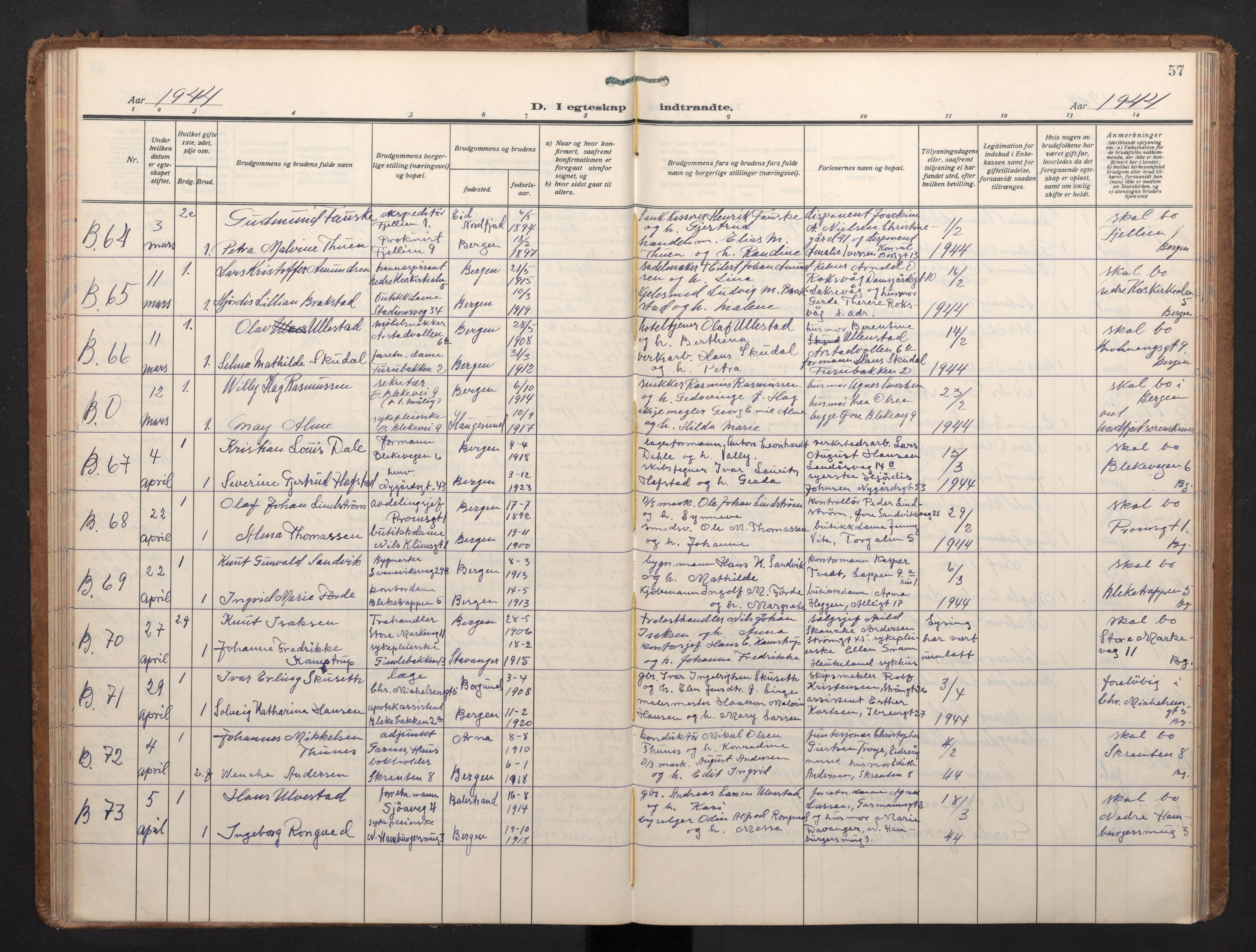 Korskirken sokneprestembete, AV/SAB-A-76101/H/Haa/L0040: Parish register (official) no. D 7, 1938-1952, p. 56b-57a