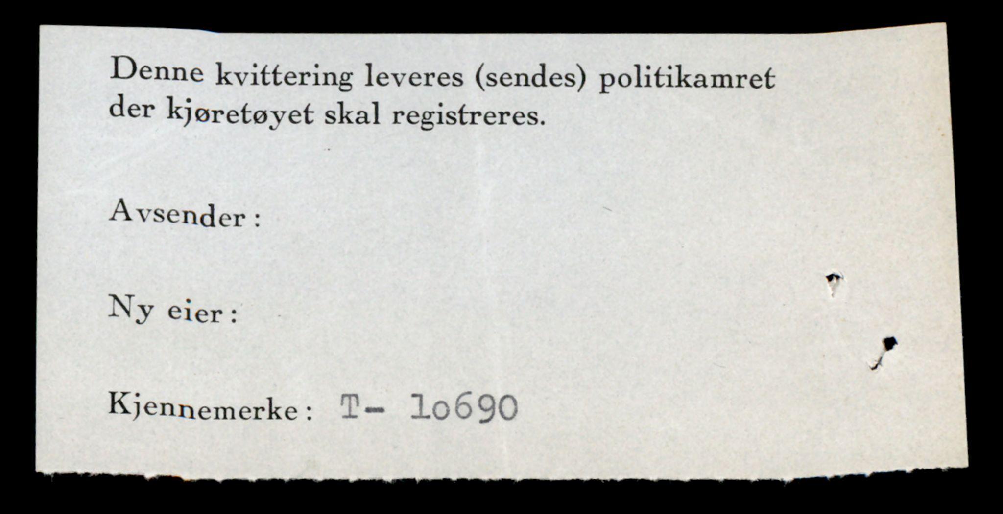 Møre og Romsdal vegkontor - Ålesund trafikkstasjon, SAT/A-4099/F/Fe/L0022: Registreringskort for kjøretøy T 10584 - T 10694, 1927-1998, p. 2998