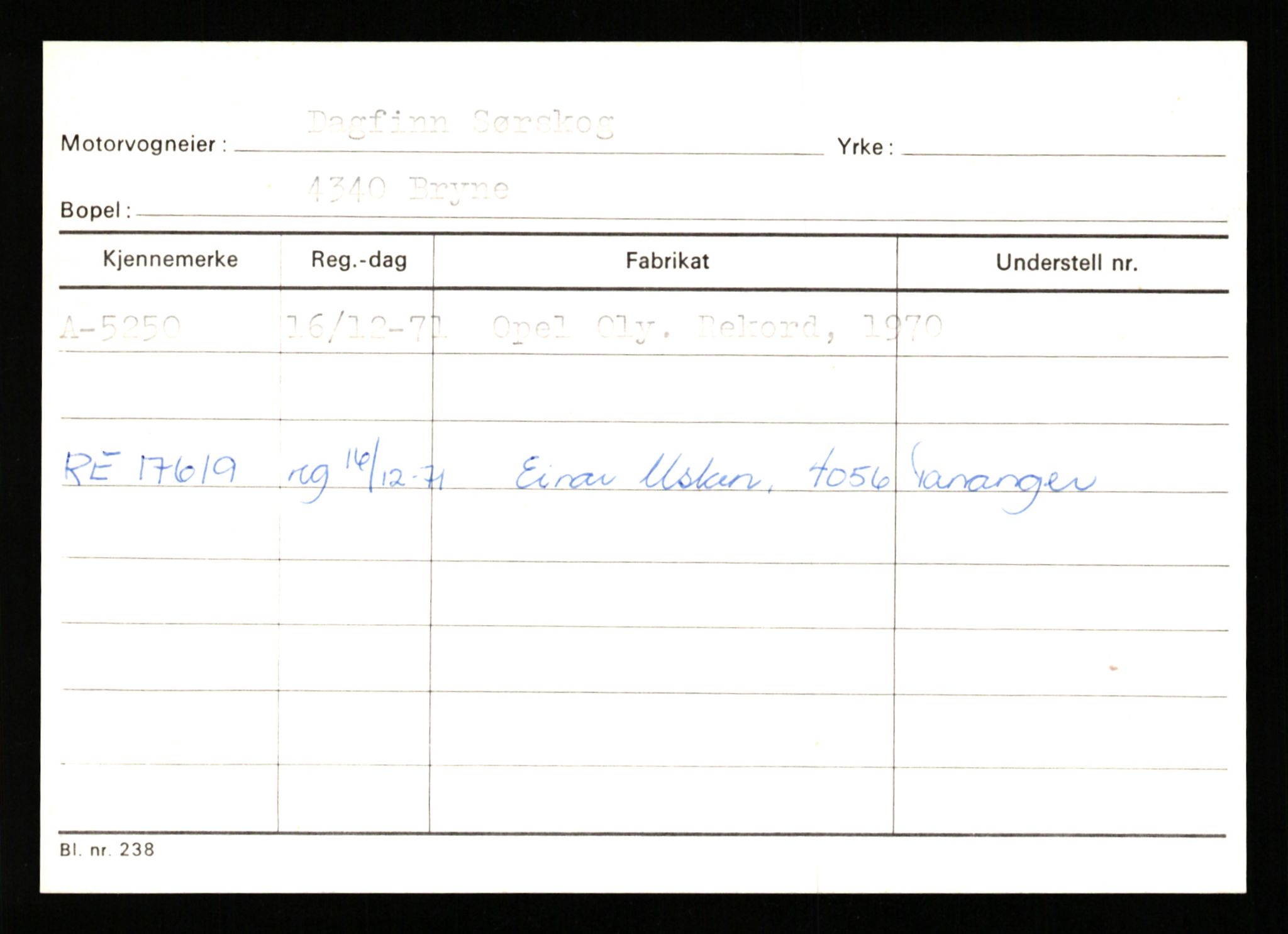 Stavanger trafikkstasjon, AV/SAST-A-101942/0/G/L0001: Registreringsnummer: 0 - 5782, 1930-1971, p. 3105