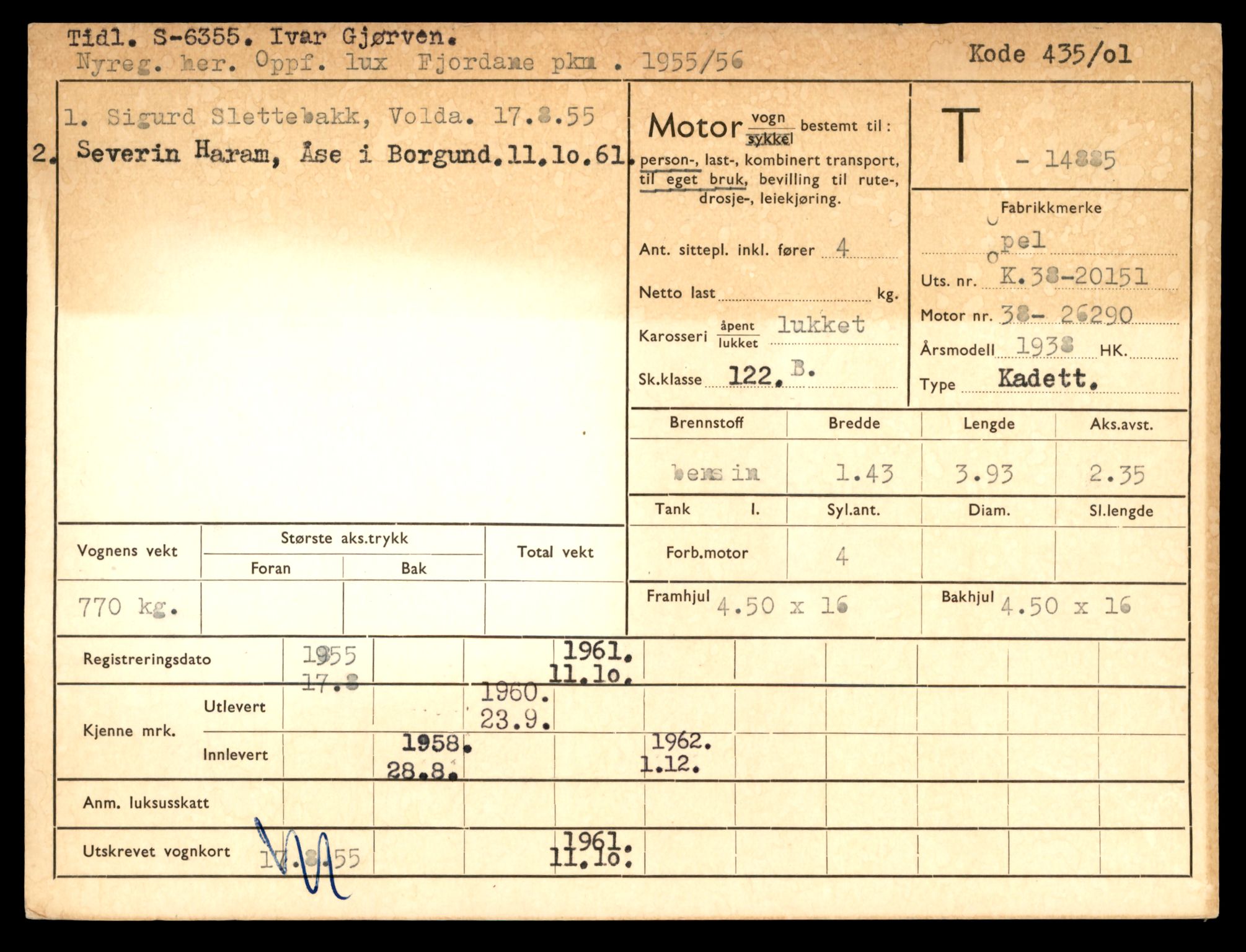 Møre og Romsdal vegkontor - Ålesund trafikkstasjon, AV/SAT-A-4099/F/Fe/L0049: Registreringskort for kjøretøy T 14864 - T 18613, 1927-1998, p. 573