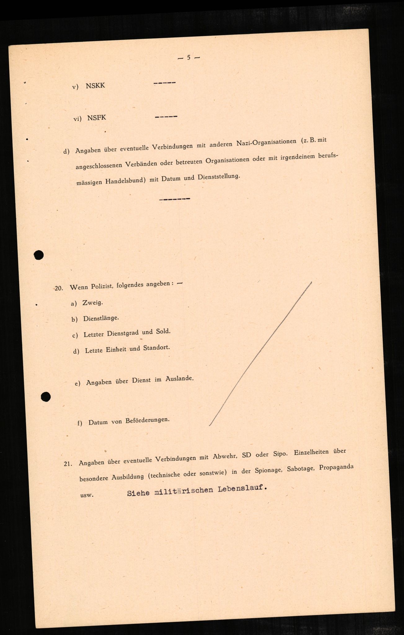 Forsvaret, Forsvarets overkommando II, AV/RA-RAFA-3915/D/Db/L0002: CI Questionaires. Tyske okkupasjonsstyrker i Norge. Tyskere., 1945-1946, p. 208