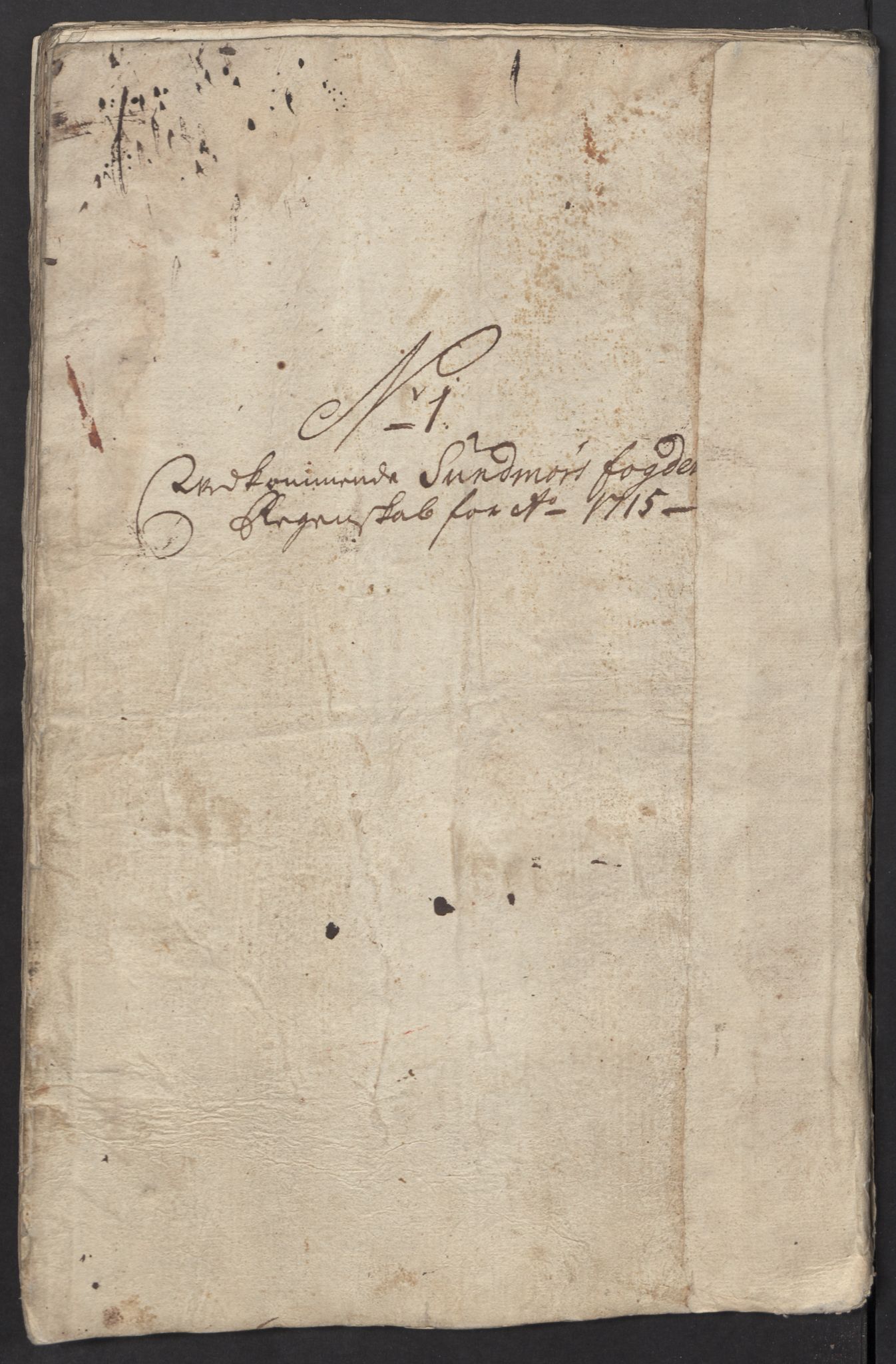 Rentekammeret inntil 1814, Reviderte regnskaper, Fogderegnskap, AV/RA-EA-4092/R54/L3567: Fogderegnskap Sunnmøre, 1715, p. 101