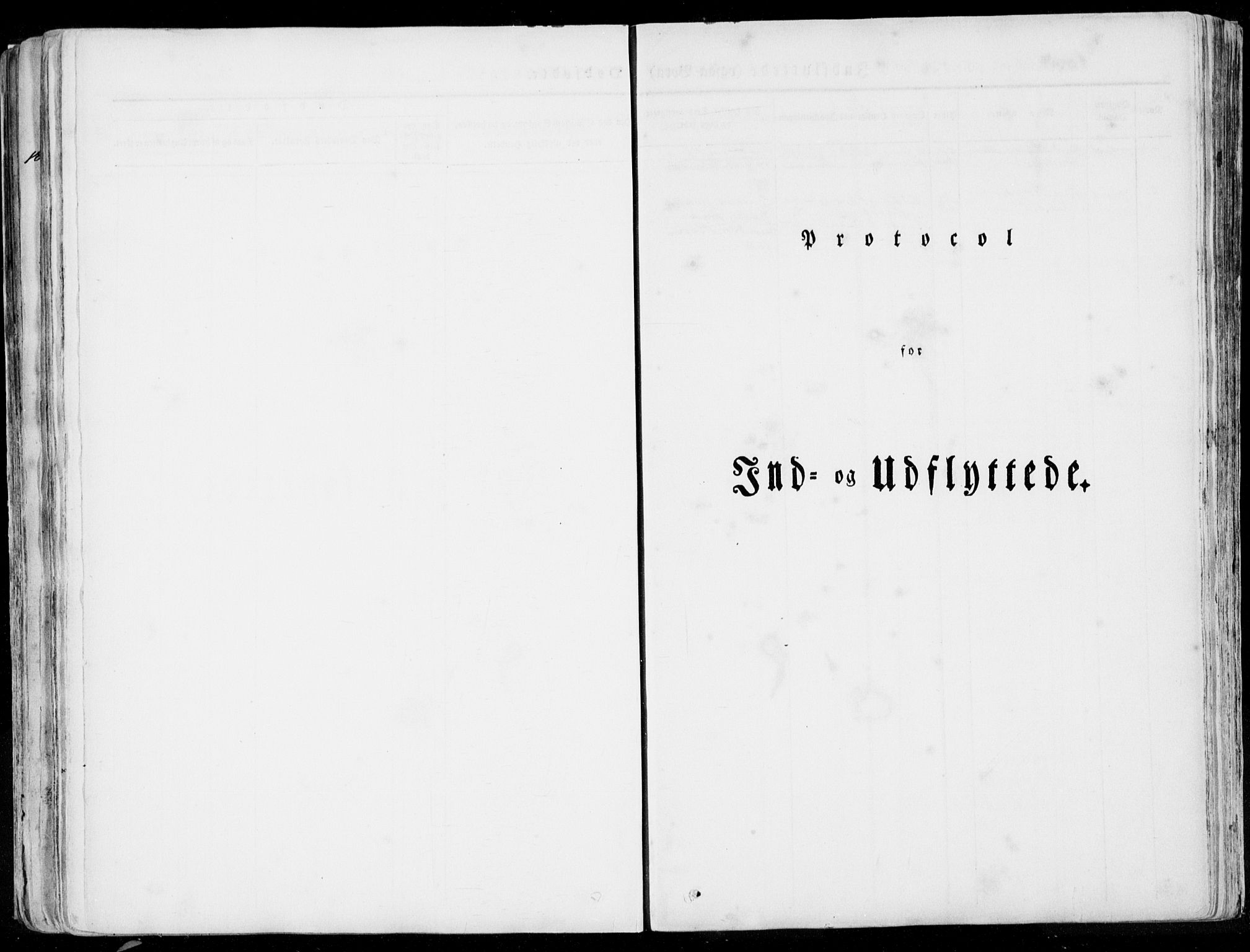 Ministerialprotokoller, klokkerbøker og fødselsregistre - Møre og Romsdal, SAT/A-1454/515/L0208: Parish register (official) no. 515A04, 1830-1846