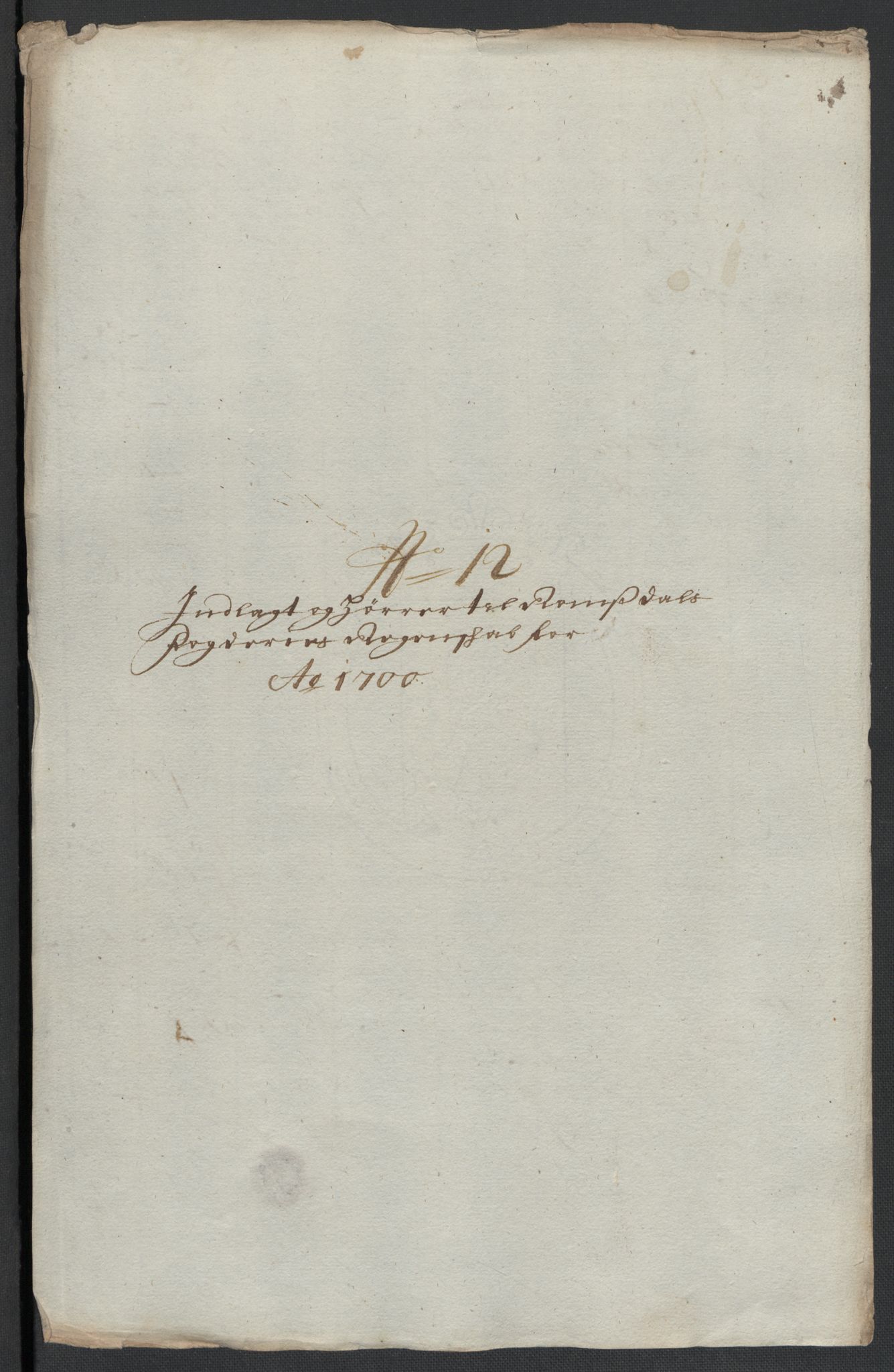 Rentekammeret inntil 1814, Reviderte regnskaper, Fogderegnskap, RA/EA-4092/R55/L3654: Fogderegnskap Romsdal, 1699-1700, p. 303