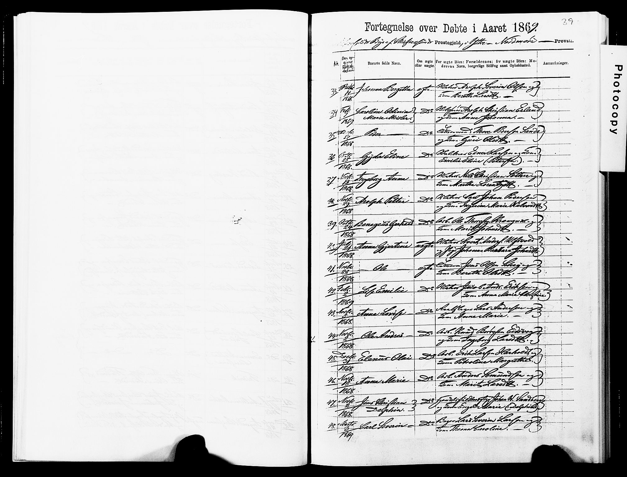 Ministerialprotokoller, klokkerbøker og fødselsregistre - Møre og Romsdal, SAT/A-1454/572/L0857: Parish register (official) no. 572D01, 1866-1872, p. 39