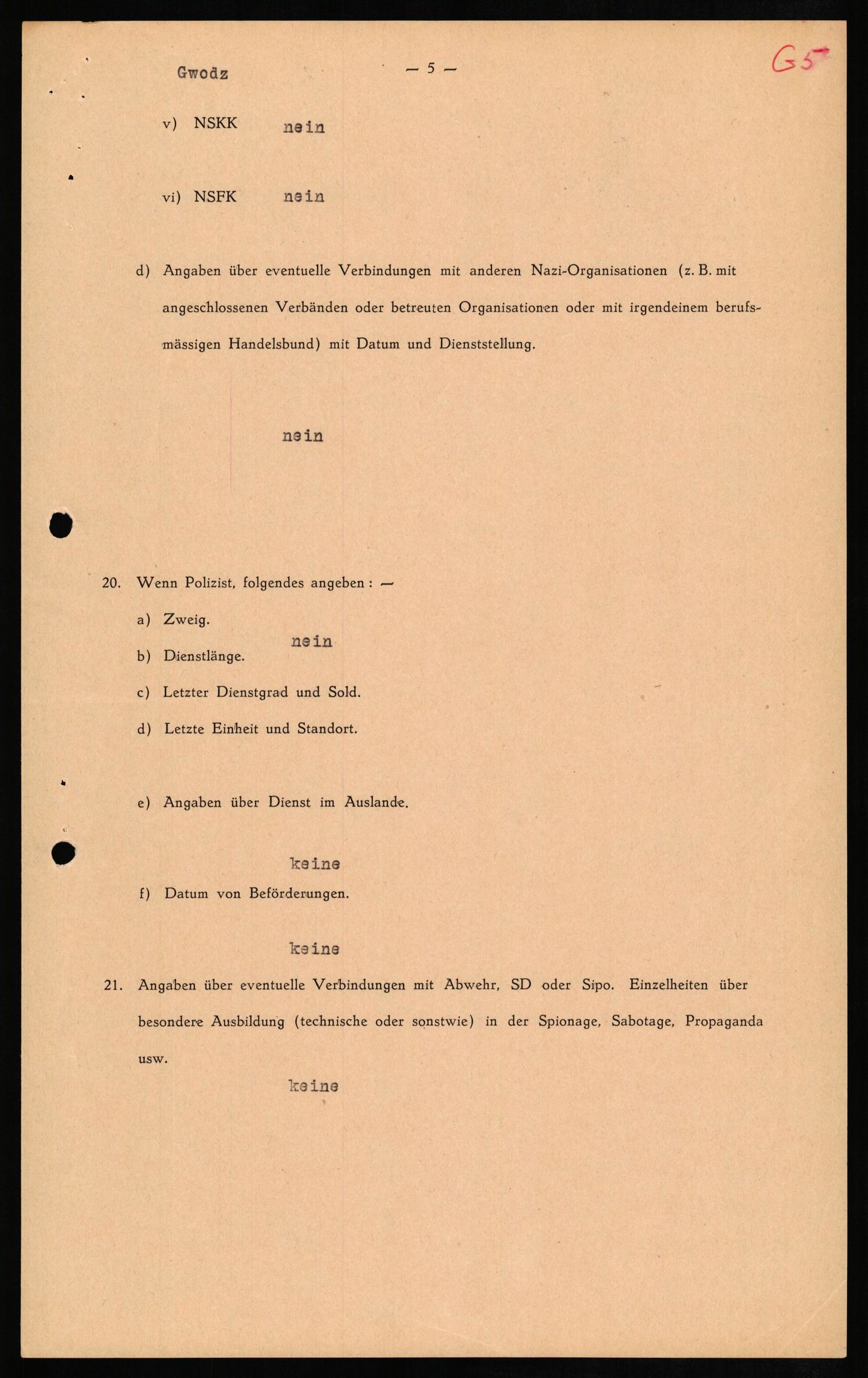 Forsvaret, Forsvarets overkommando II, AV/RA-RAFA-3915/D/Db/L0011: CI Questionaires. Tyske okkupasjonsstyrker i Norge. Tyskere., 1945-1946, p. 8