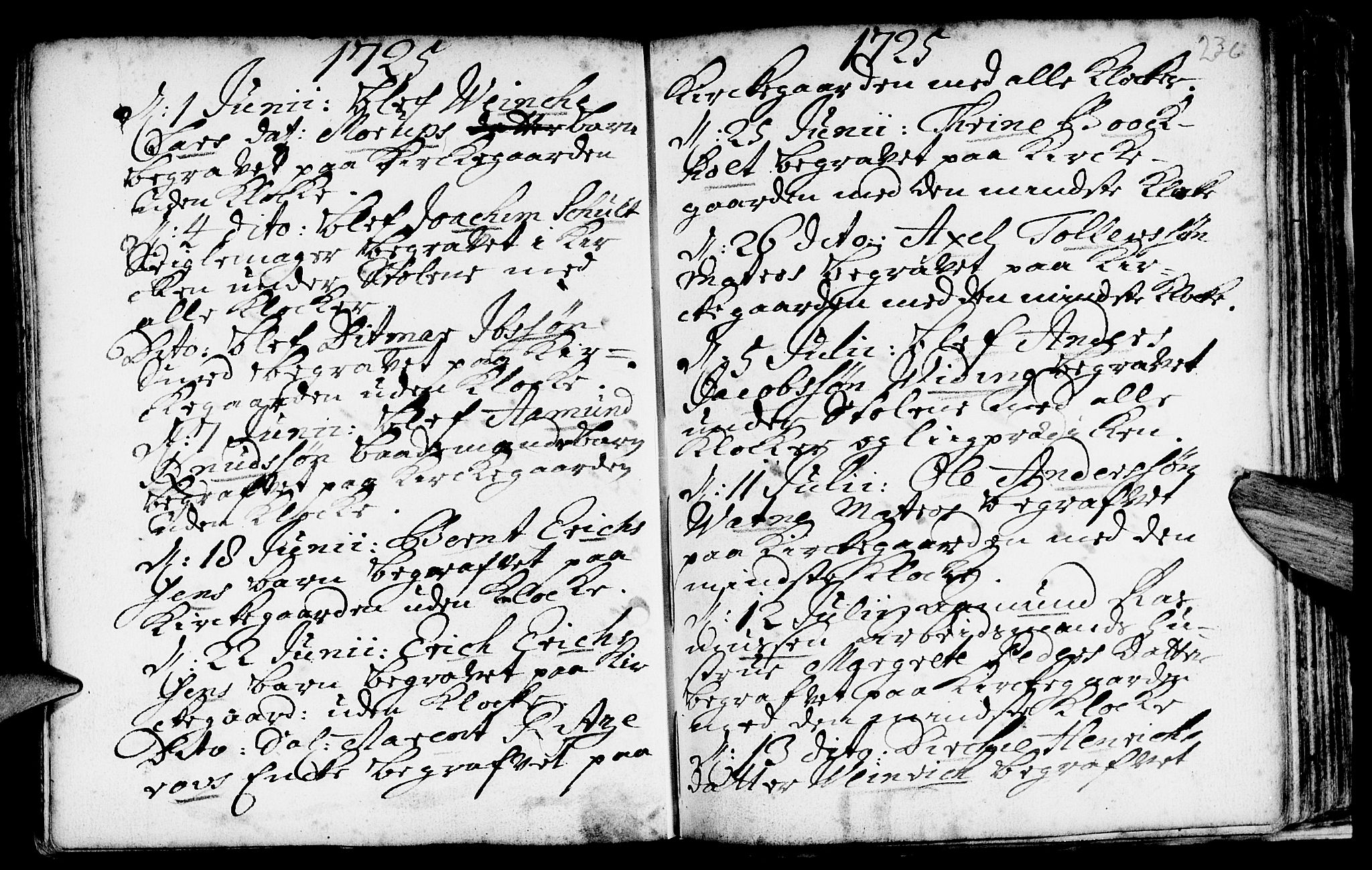 Nykirken Sokneprestembete, AV/SAB-A-77101/H/Haa/L0009: Parish register (official) no. A 9, 1689-1759, p. 236