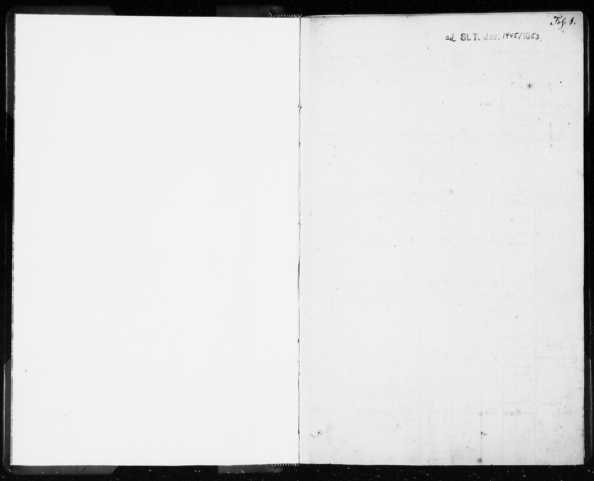 Ministerialprotokoller, klokkerbøker og fødselsregistre - Møre og Romsdal, AV/SAT-A-1454/528/L0414: Curate's parish register no. 528B02, 1833-1844, p. 1