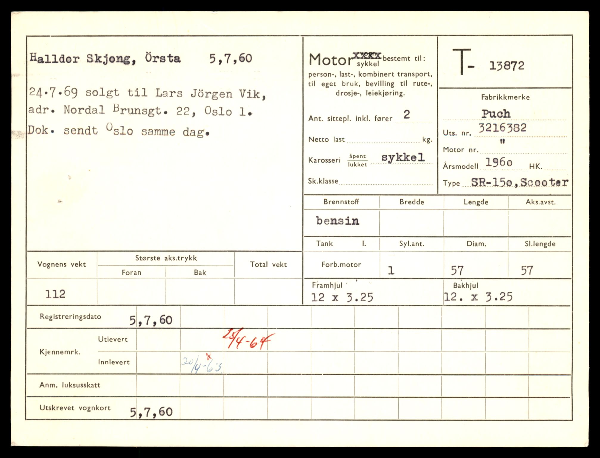 Møre og Romsdal vegkontor - Ålesund trafikkstasjon, AV/SAT-A-4099/F/Fe/L0041: Registreringskort for kjøretøy T 13710 - T 13905, 1927-1998, p. 2879