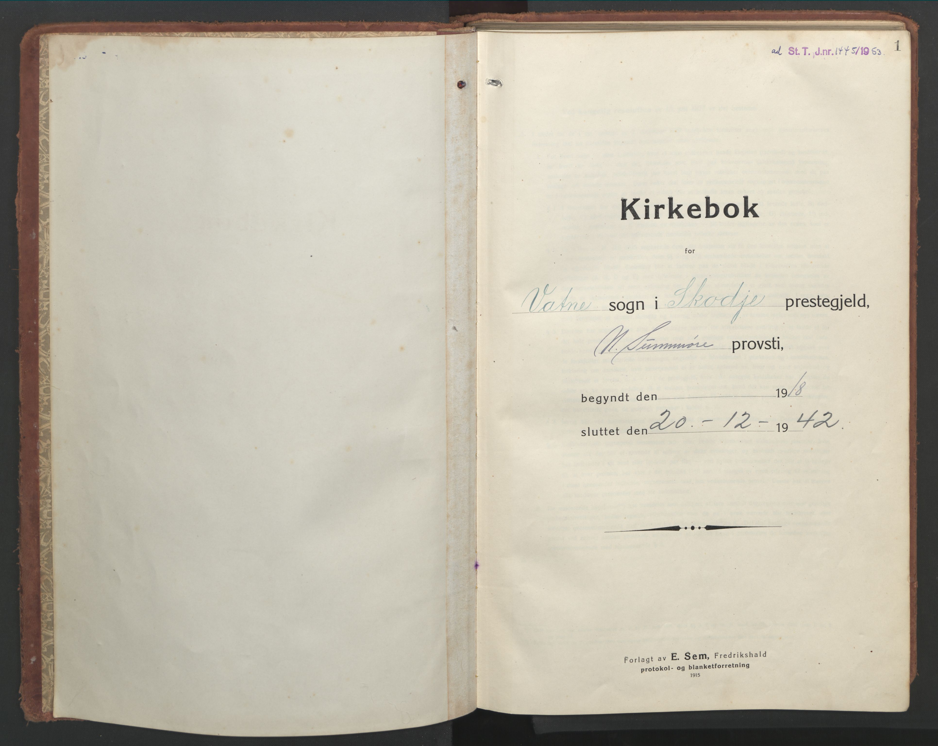 Ministerialprotokoller, klokkerbøker og fødselsregistre - Møre og Romsdal, SAT/A-1454/525/L0378: Parish register (copy) no. 525C04, 1915-1947, p. 1