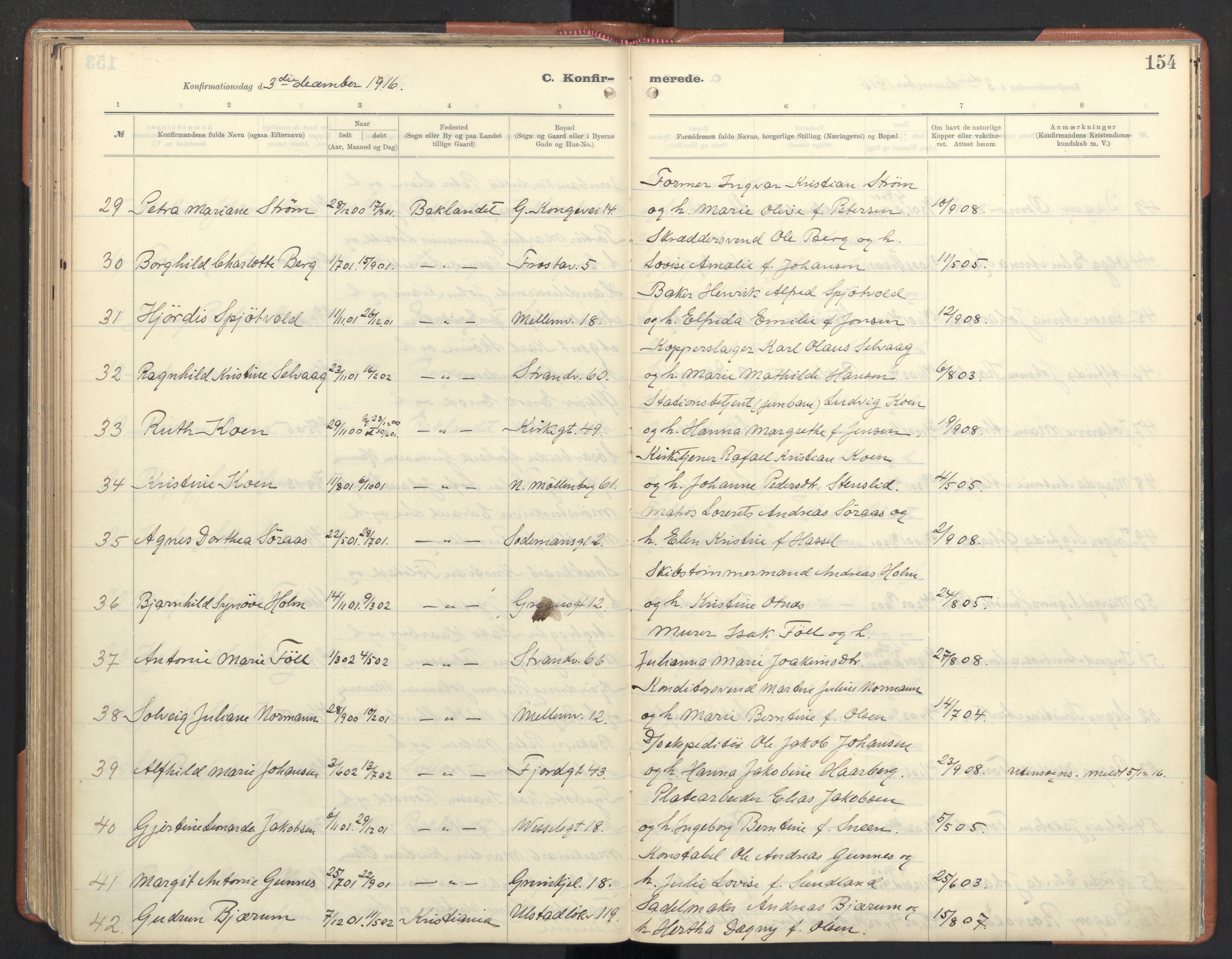 Ministerialprotokoller, klokkerbøker og fødselsregistre - Sør-Trøndelag, AV/SAT-A-1456/605/L0246: Parish register (official) no. 605A08, 1916-1920, p. 154