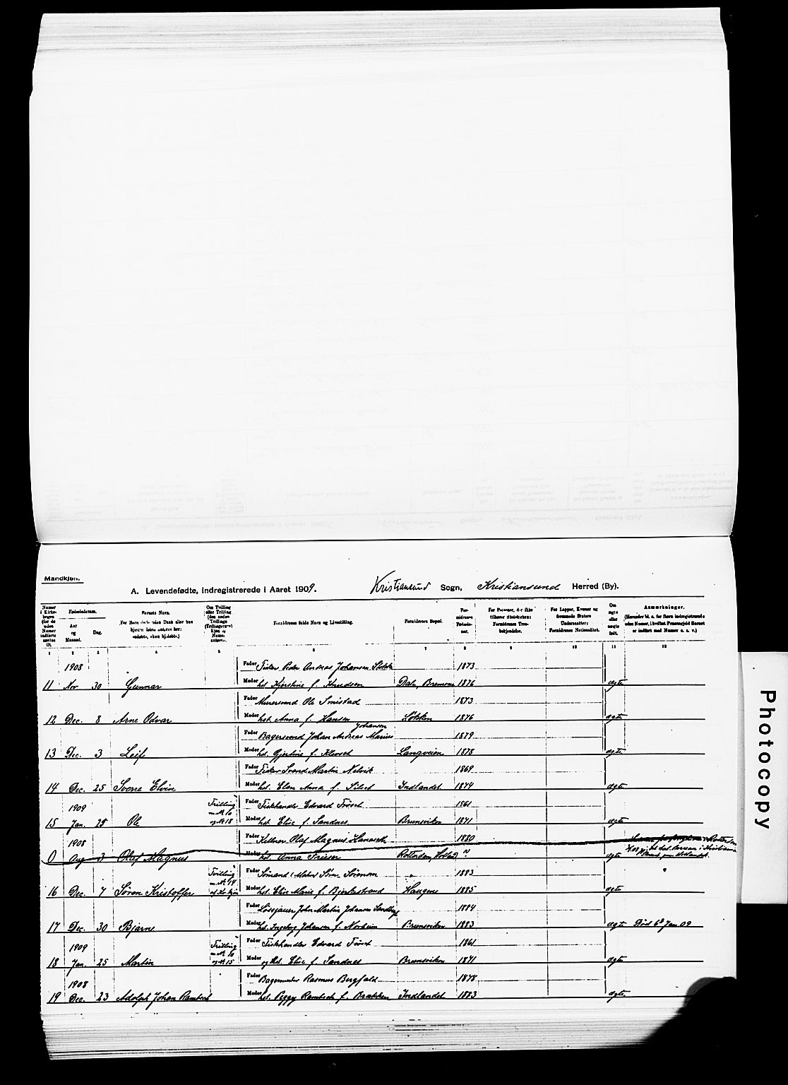 Ministerialprotokoller, klokkerbøker og fødselsregistre - Møre og Romsdal, AV/SAT-A-1454/572/L0858: Parish register (official) no. 572D02, 1903-1912