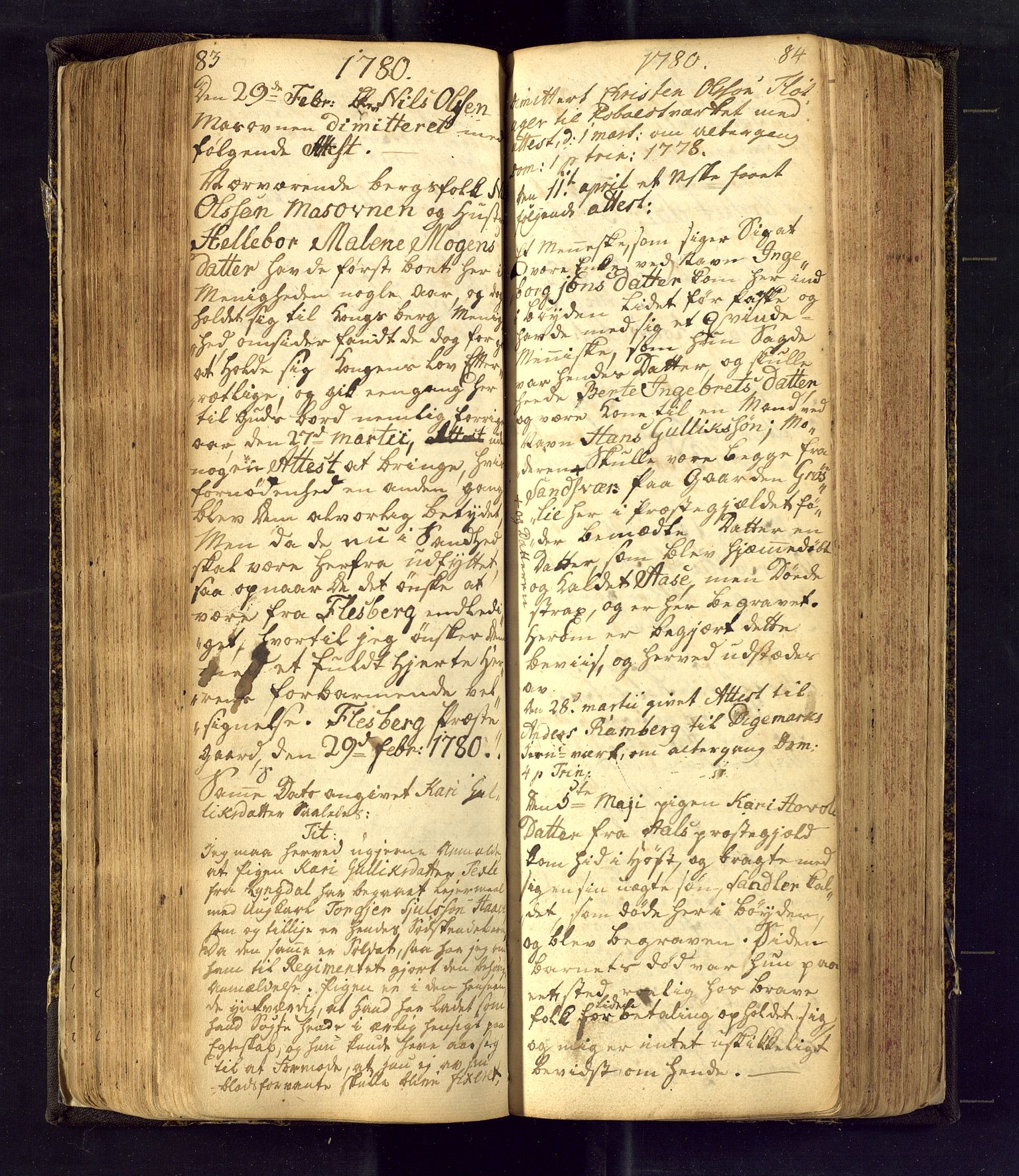 Flesberg kirkebøker, SAKO/A-18/F/Fa/L0002: Parish register (official) no. I 2, 1726-1747, p. 83-84