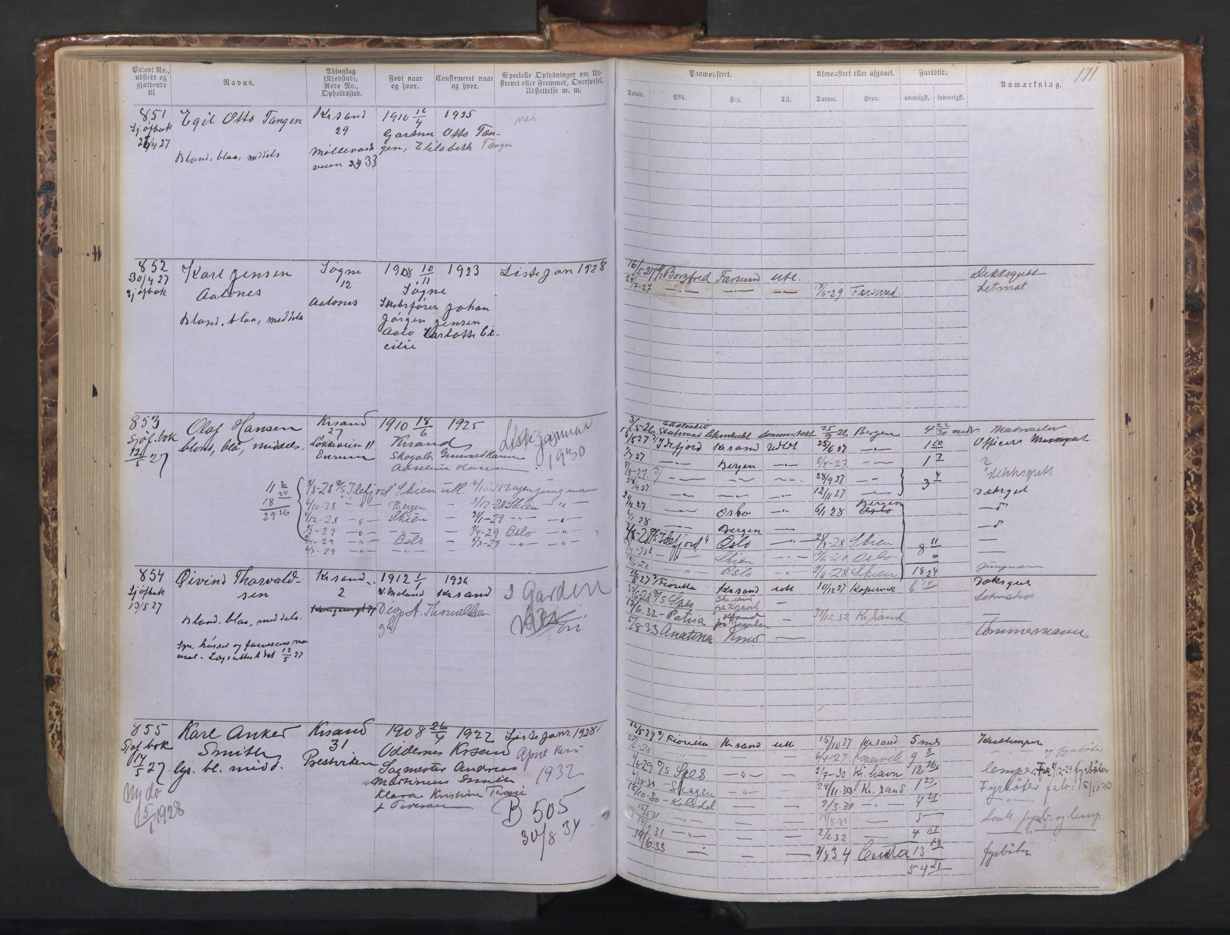 Kristiansand mønstringskrets, AV/SAK-2031-0015/F/Fa/L0008: Annotasjonsrulle nr 1-1330 med register, I-6, 1915-1948, p. 197