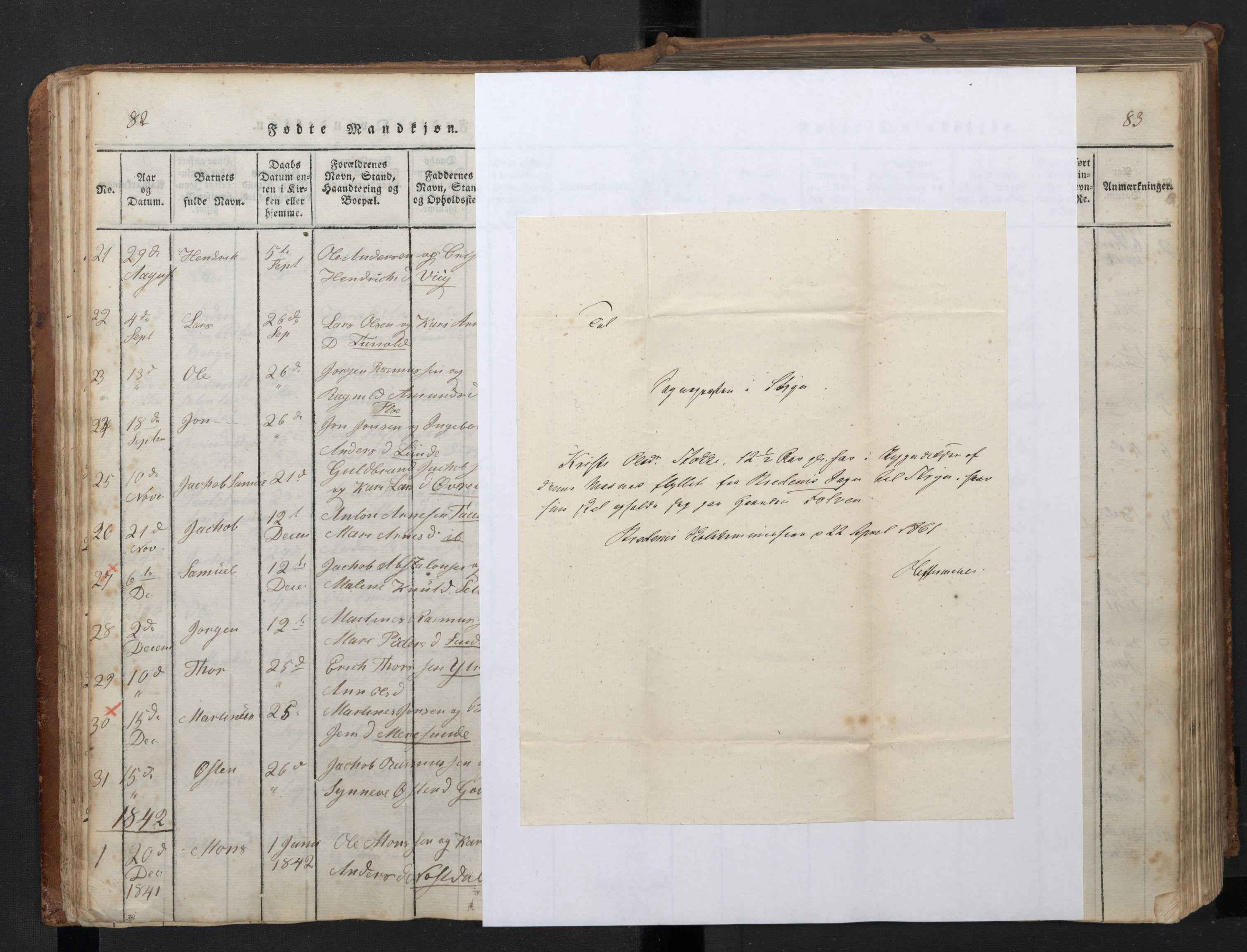 Stryn Sokneprestembete, AV/SAB-A-82501: Parish register (copy) no. A 1, 1816-1844, p. 82-83