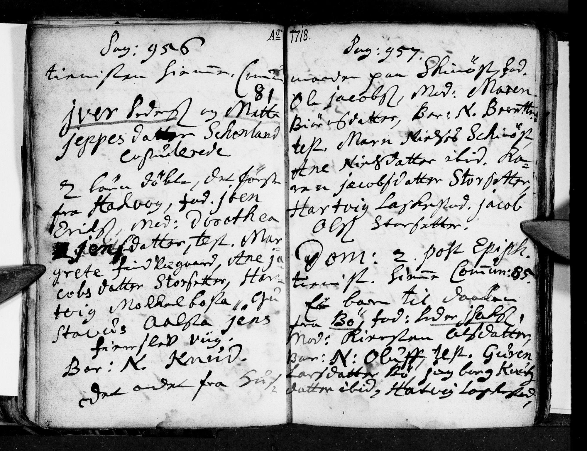 Ministerialprotokoller, klokkerbøker og fødselsregistre - Nordland, SAT/A-1459/855/L0794: Parish register (official) no. 855A02, 1713-1727, p. 956-957