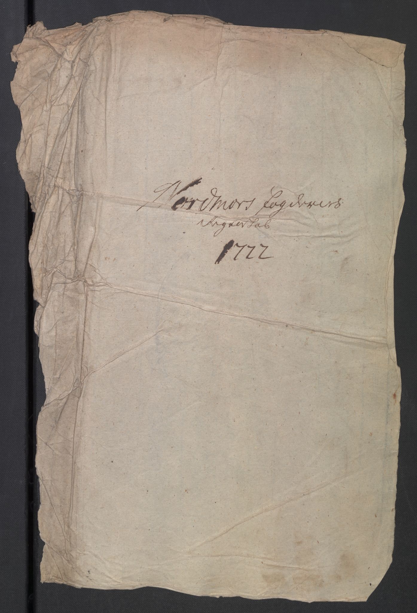 Rentekammeret inntil 1814, Reviderte regnskaper, Fogderegnskap, RA/EA-4092/R56/L3755: Fogderegnskap Nordmøre, 1722, p. 2