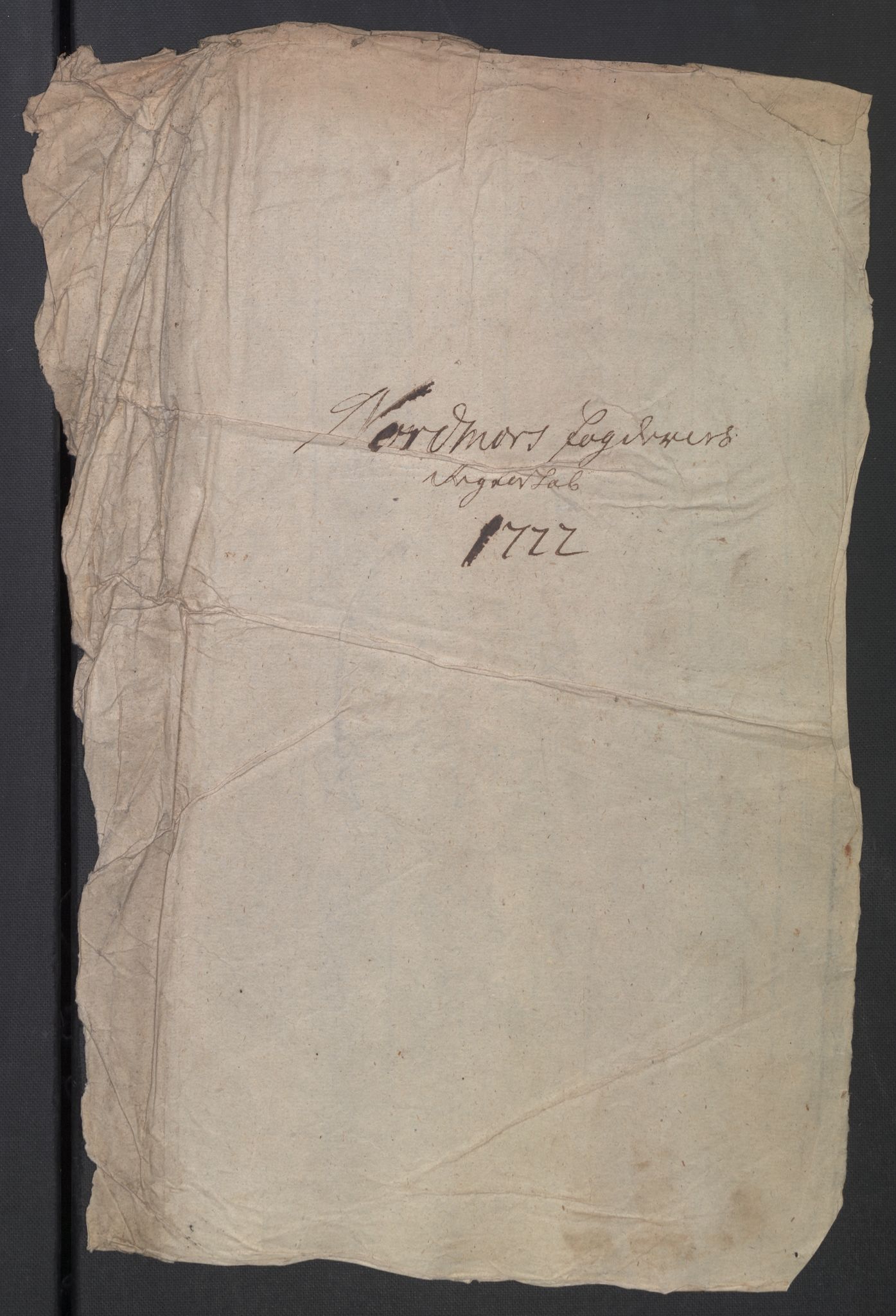 Rentekammeret inntil 1814, Reviderte regnskaper, Fogderegnskap, AV/RA-EA-4092/R56/L3755: Fogderegnskap Nordmøre, 1722, p. 2