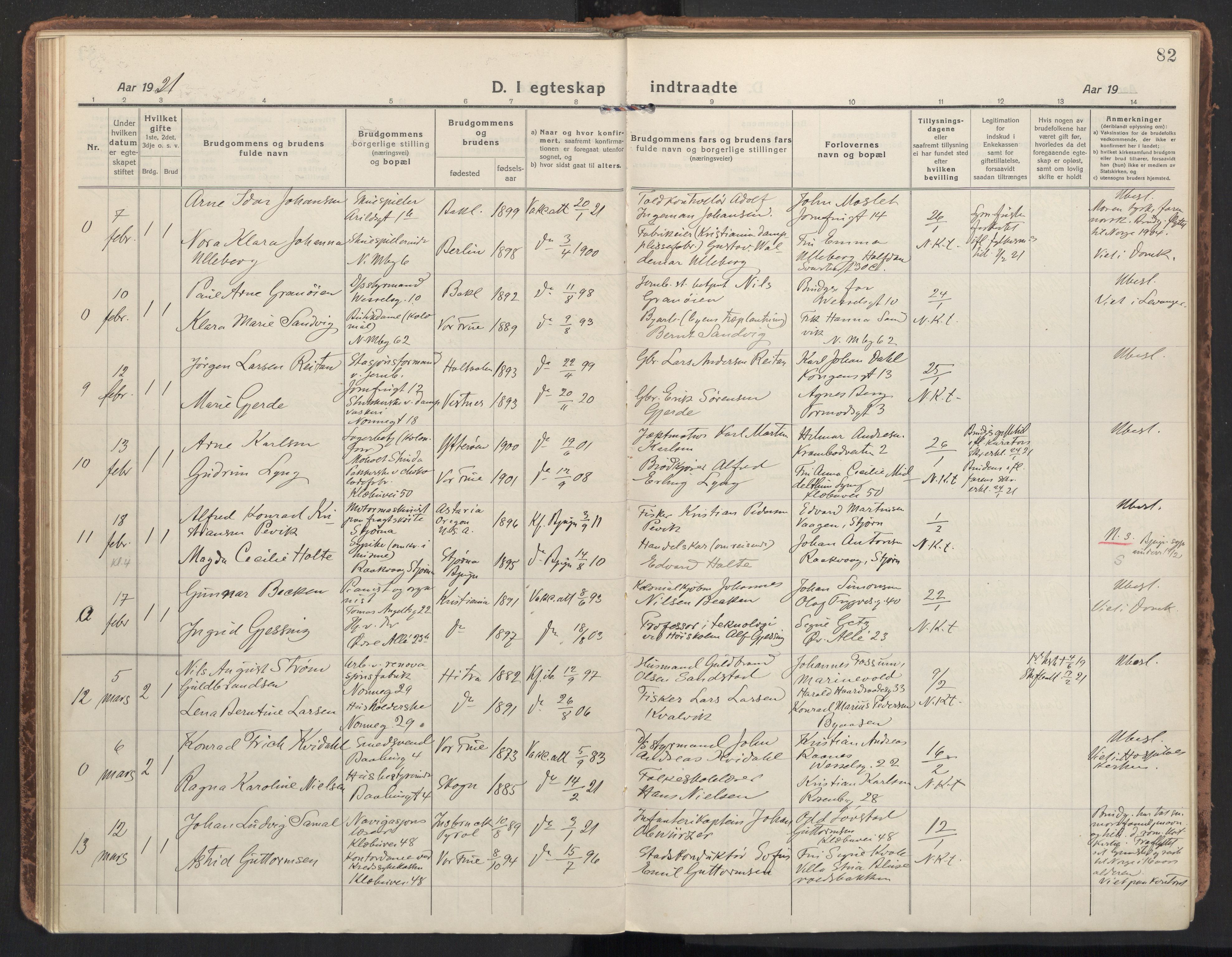 Ministerialprotokoller, klokkerbøker og fødselsregistre - Sør-Trøndelag, SAT/A-1456/604/L0206: Parish register (official) no. 604A26, 1917-1931, p. 82