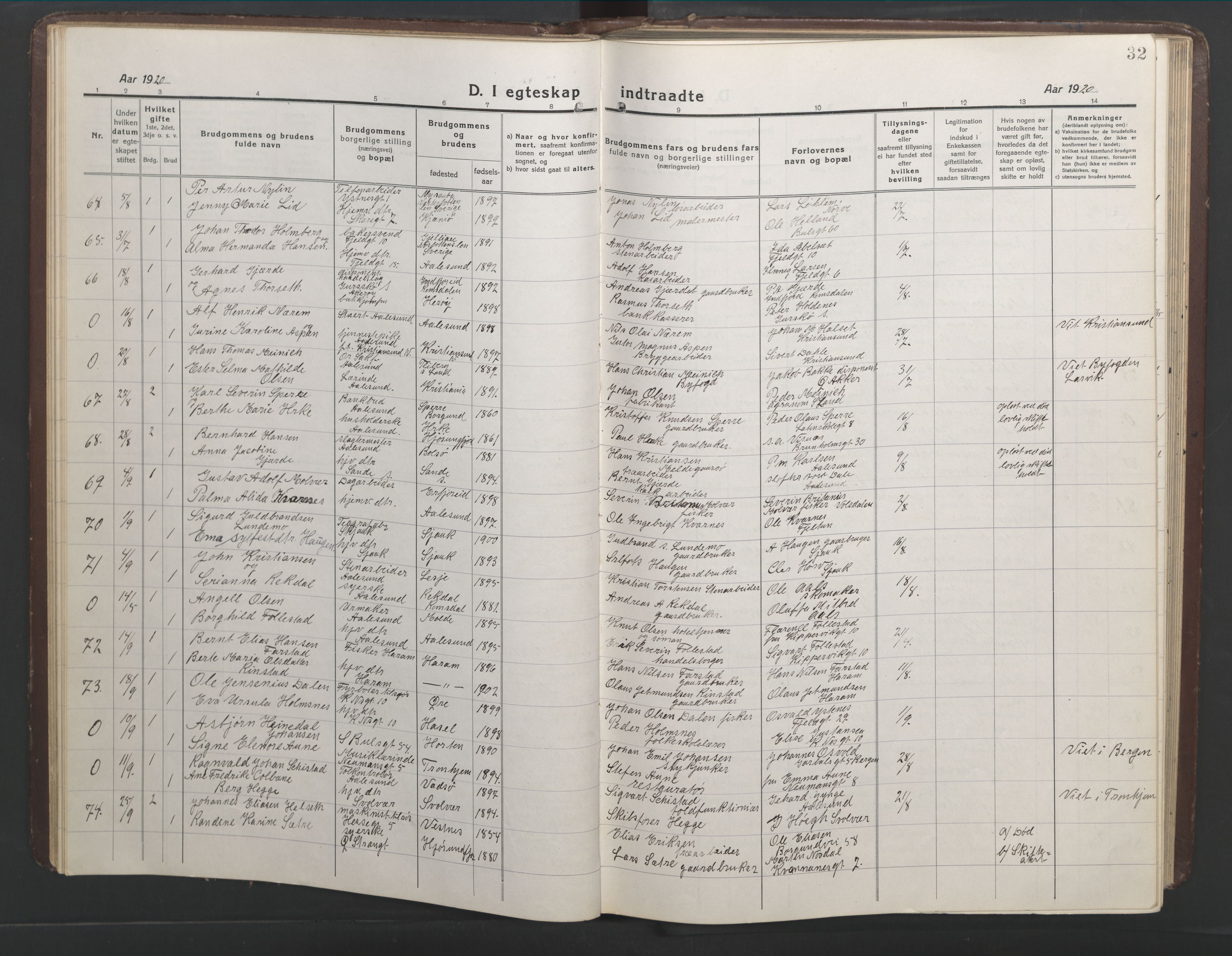 Ministerialprotokoller, klokkerbøker og fødselsregistre - Møre og Romsdal, AV/SAT-A-1454/529/L0473: Parish register (copy) no. 529C10, 1918-1941, p. 32