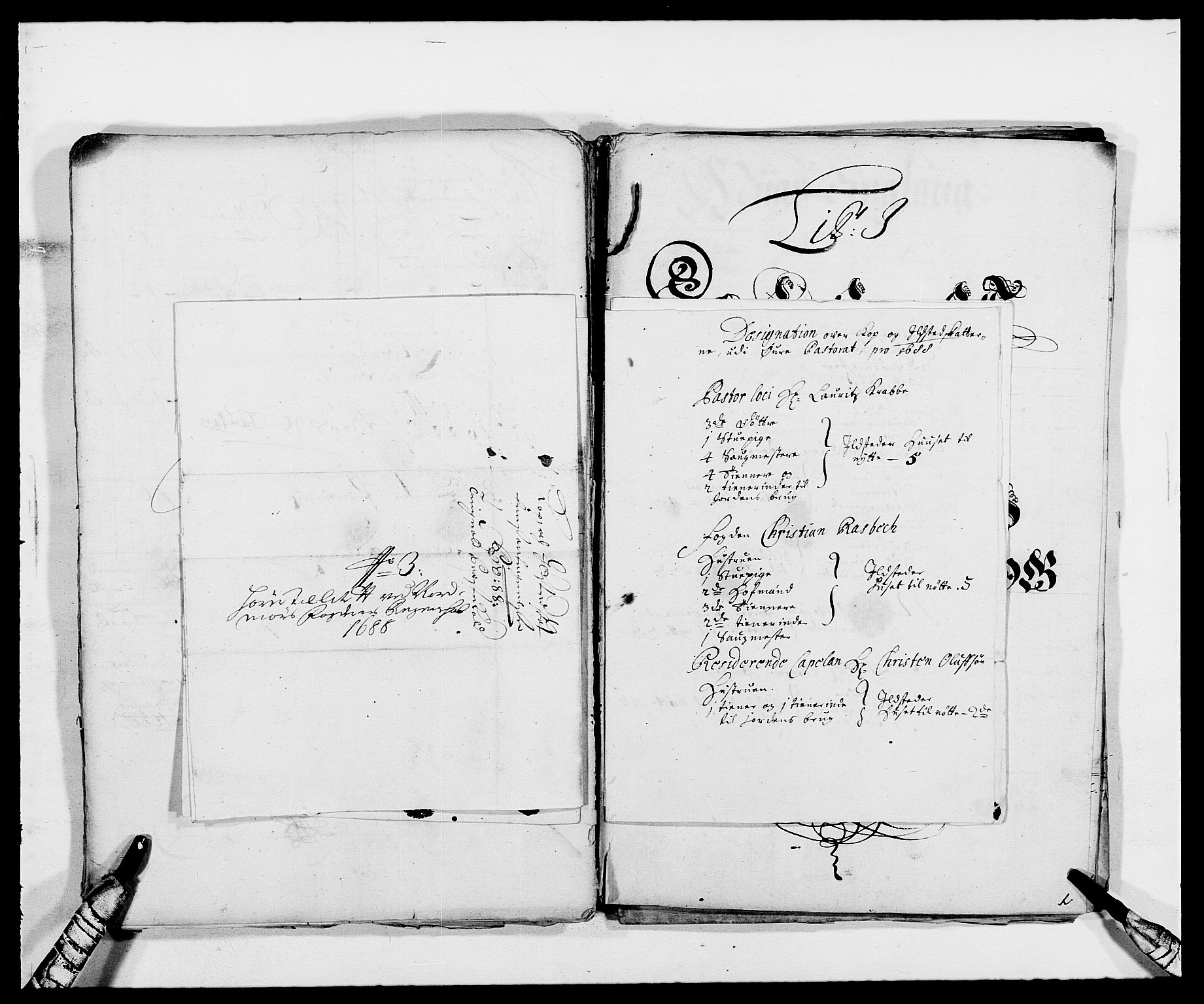 Rentekammeret inntil 1814, Reviderte regnskaper, Fogderegnskap, AV/RA-EA-4092/R56/L3733: Fogderegnskap Nordmøre, 1687-1689, p. 265