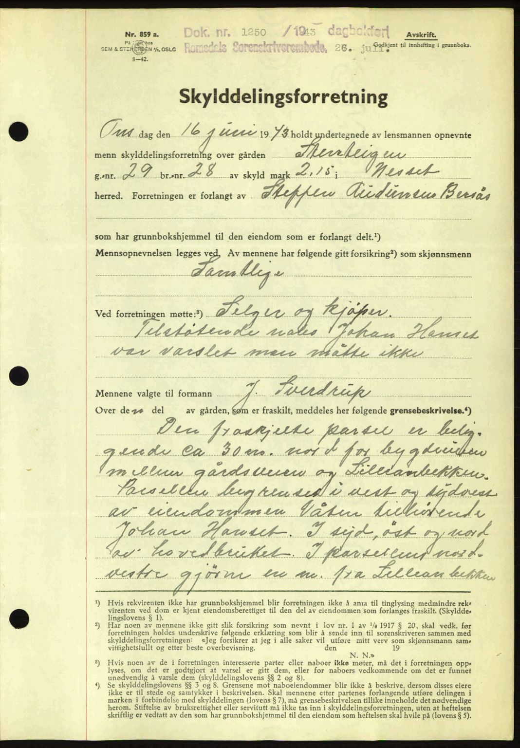 Romsdal sorenskriveri, AV/SAT-A-4149/1/2/2C: Mortgage book no. A14, 1943-1943, Diary no: : 1250/1943